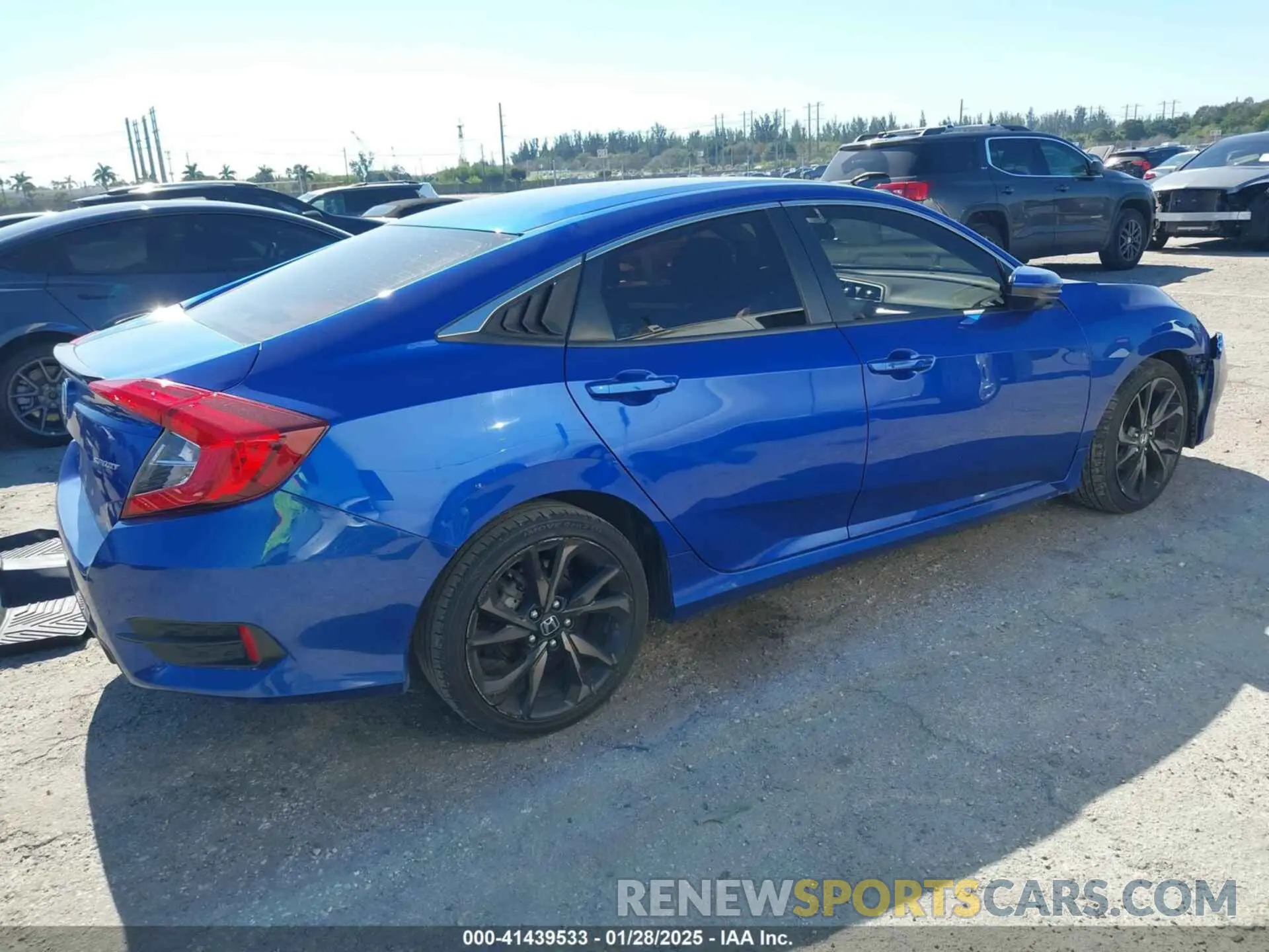 4 fotografías del automóvil dañado 19XFC2F83KE014463 HONDA CIVIC 2019