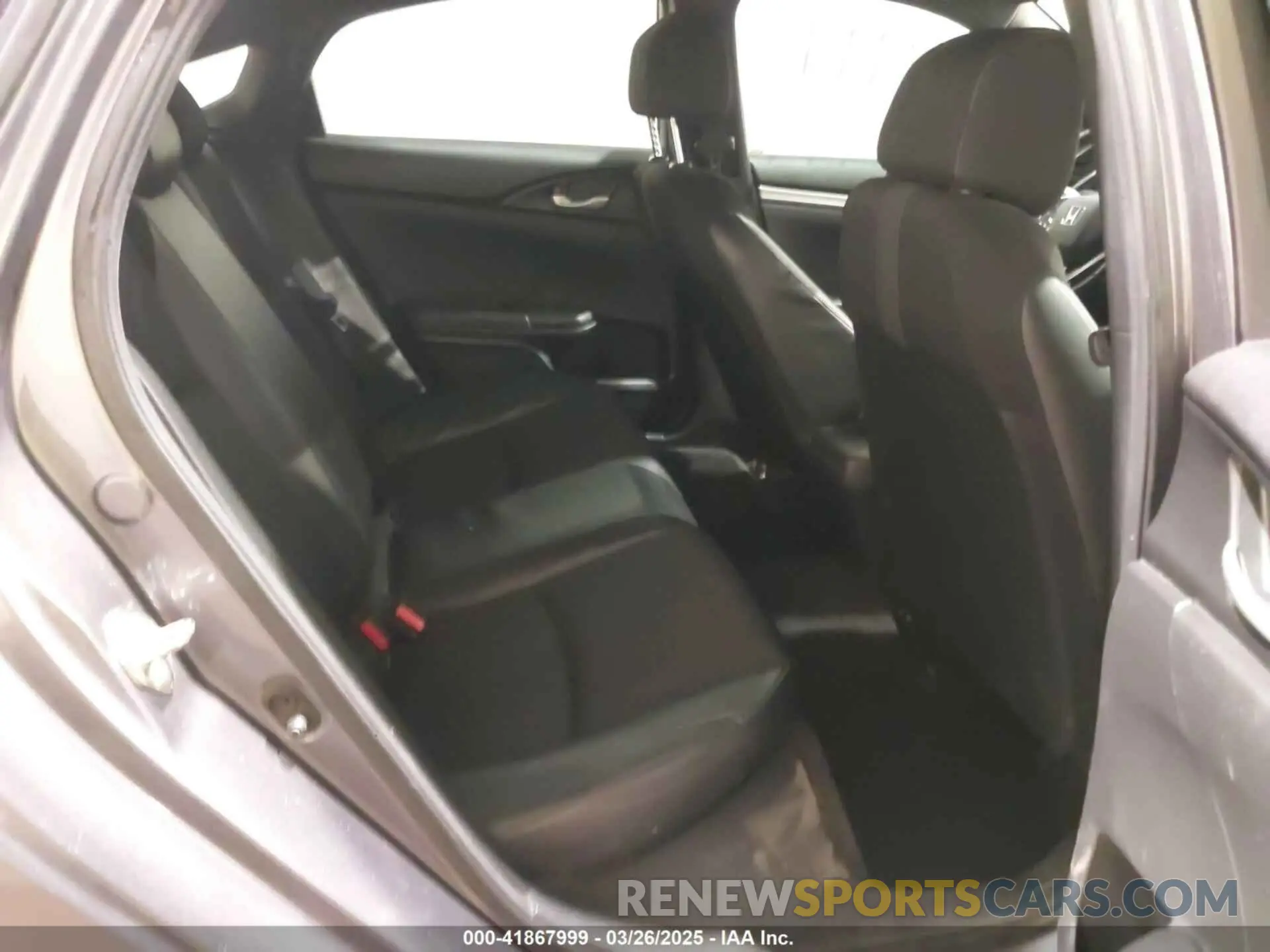 8 fotografías del automóvil dañado 19XFC2F83KE029836 HONDA CIVIC 2019