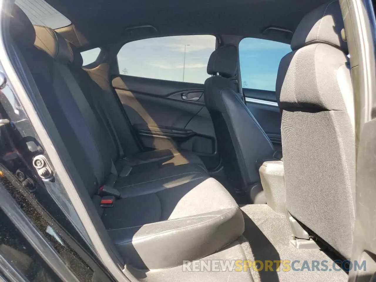 10 fotografías del automóvil dañado 19XFC2F83KE203341 HONDA CIVIC 2019