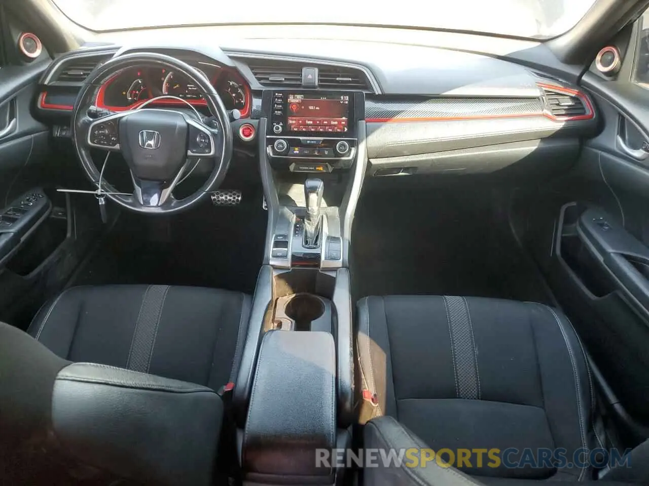 8 fotografías del automóvil dañado 19XFC2F83KE203341 HONDA CIVIC 2019