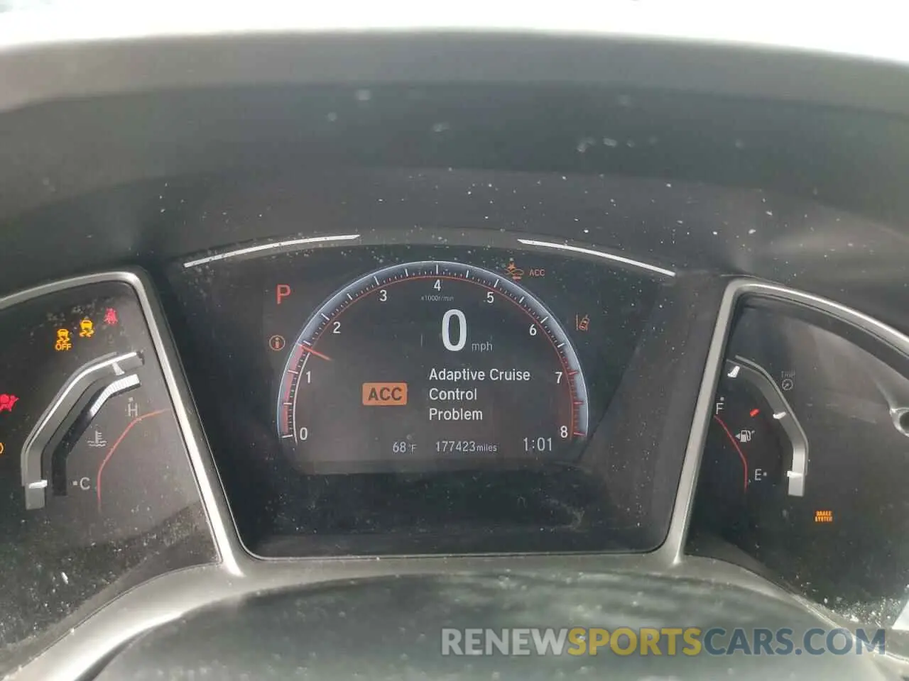 9 fotografías del automóvil dañado 19XFC2F83KE209169 HONDA CIVIC 2019