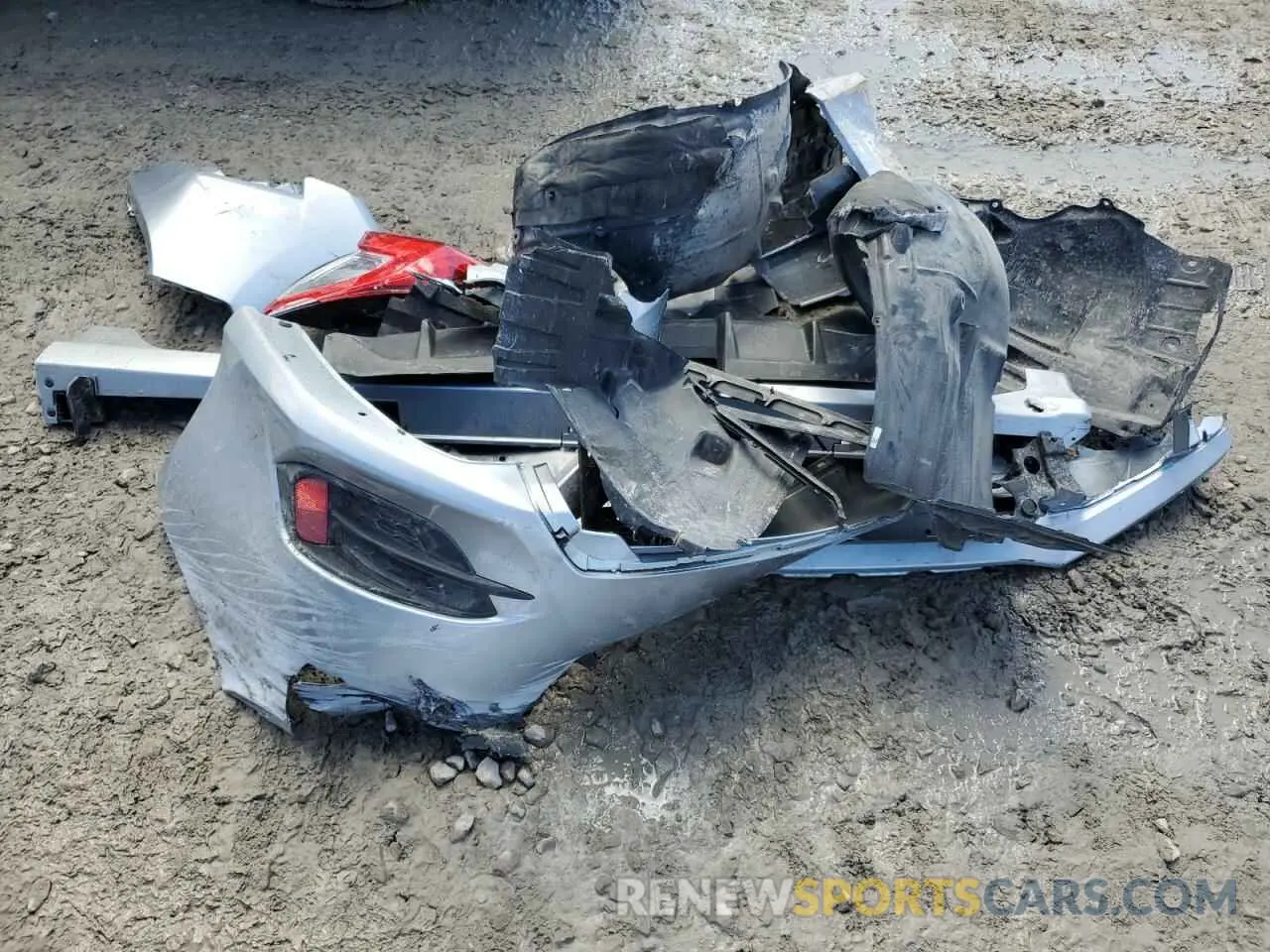 13 fotografías del automóvil dañado 19XFC2F84KE046290 HONDA CIVIC 2019