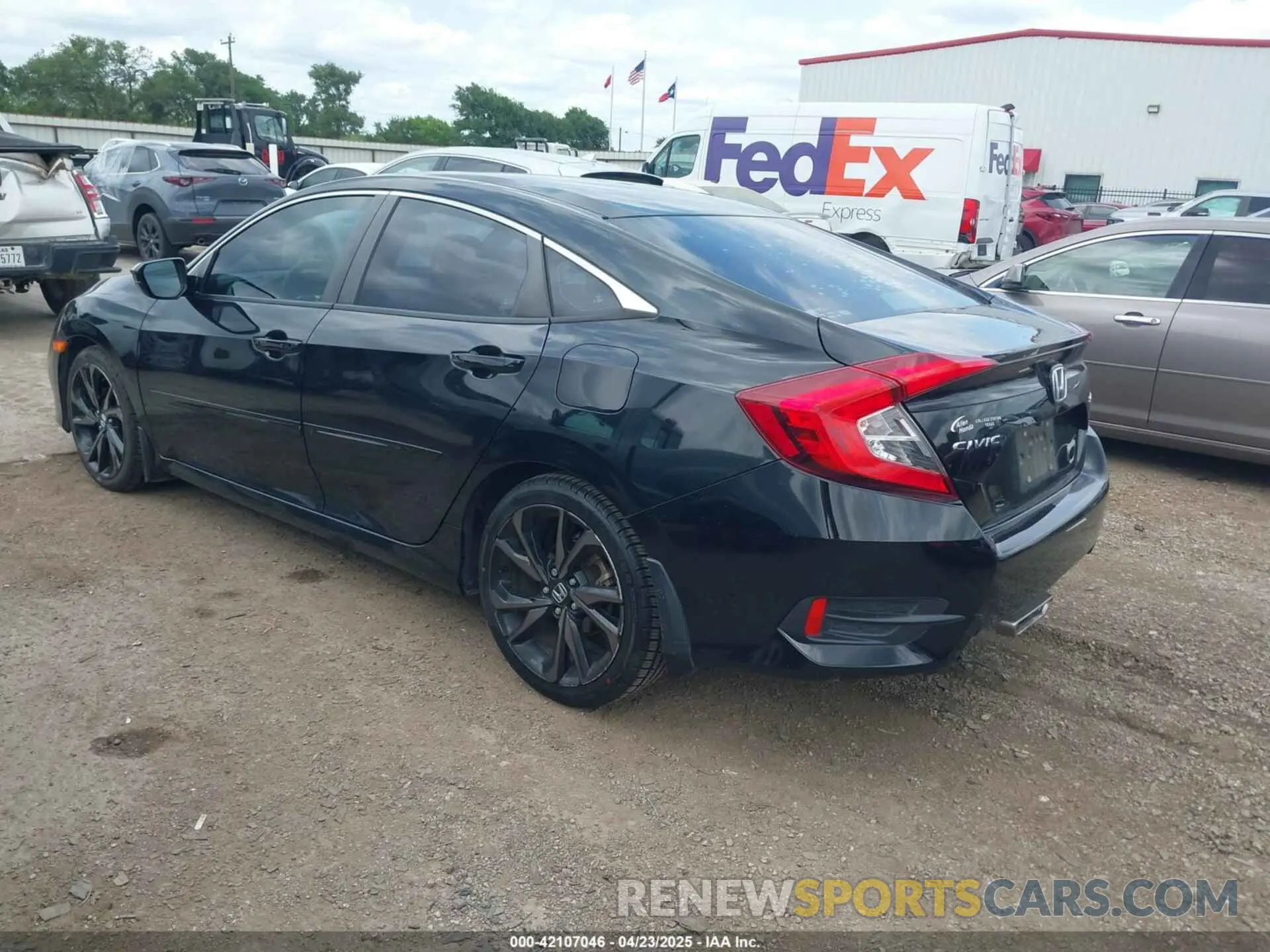 3 fotografías del automóvil dañado 19XFC2F85KE017820 HONDA CIVIC 2019