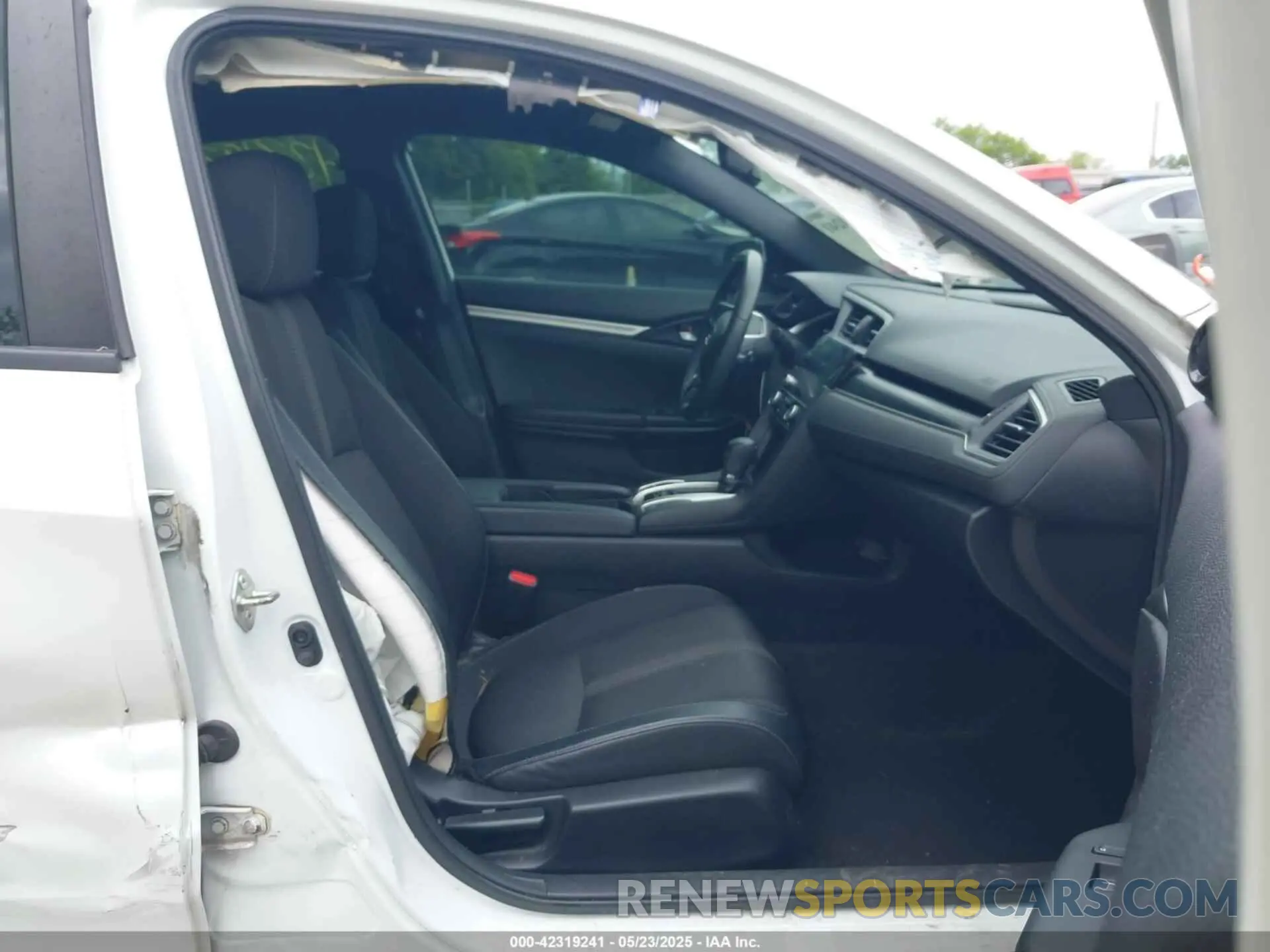 5 fotografías del automóvil dañado 19XFC2F85KE019311 HONDA CIVIC 2019