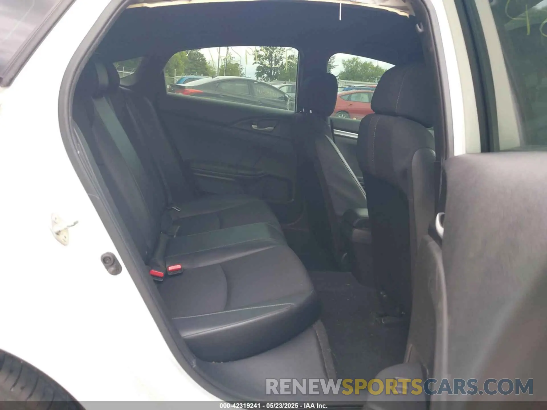 8 fotografías del automóvil dañado 19XFC2F85KE019311 HONDA CIVIC 2019