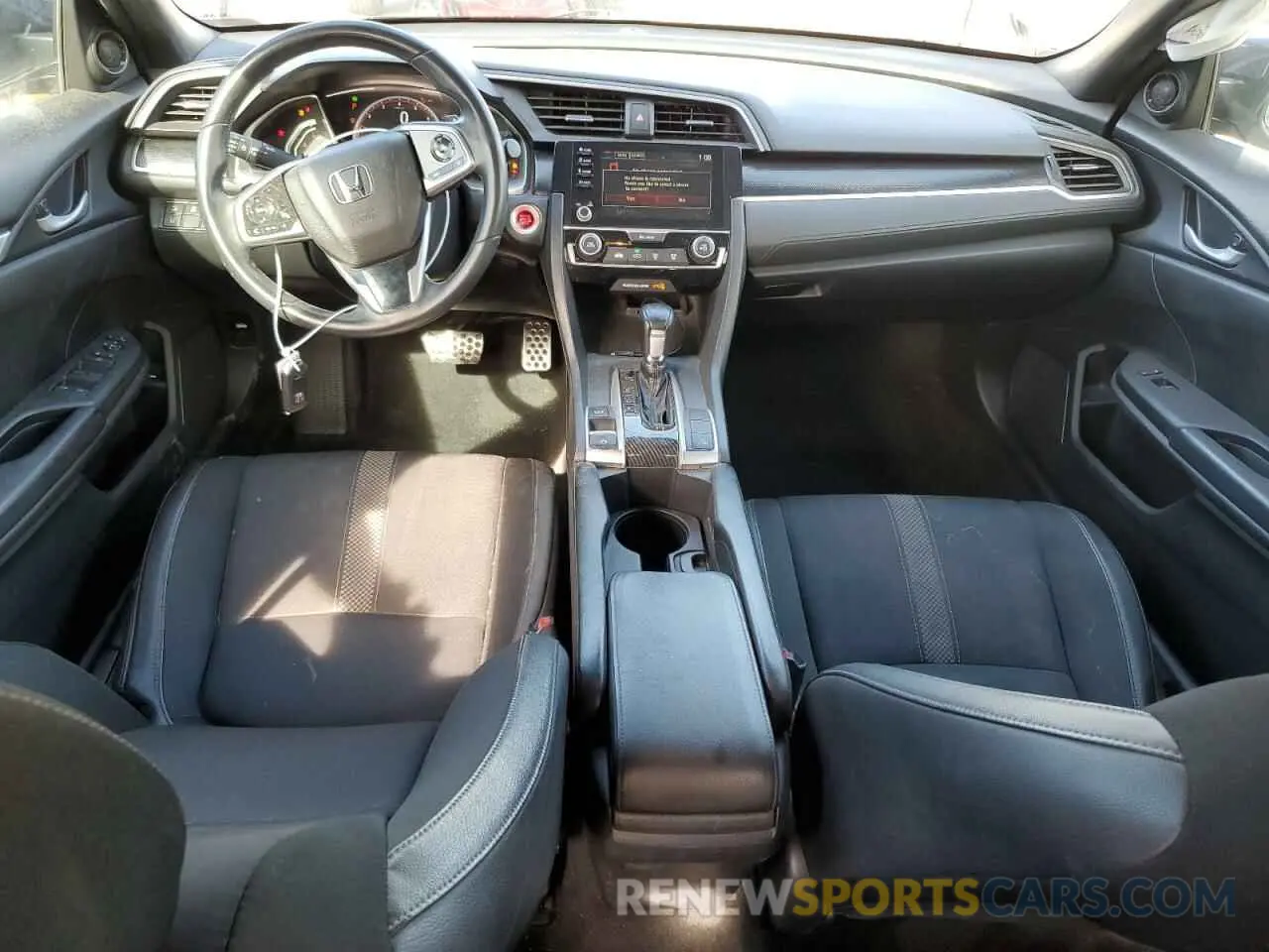 8 fotografías del automóvil dañado 19XFC2F85KE028039 HONDA CIVIC 2019