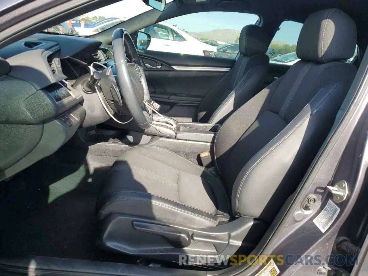 7 fotografías del automóvil dañado 19XFC2F85KE050798 HONDA CIVIC 2019