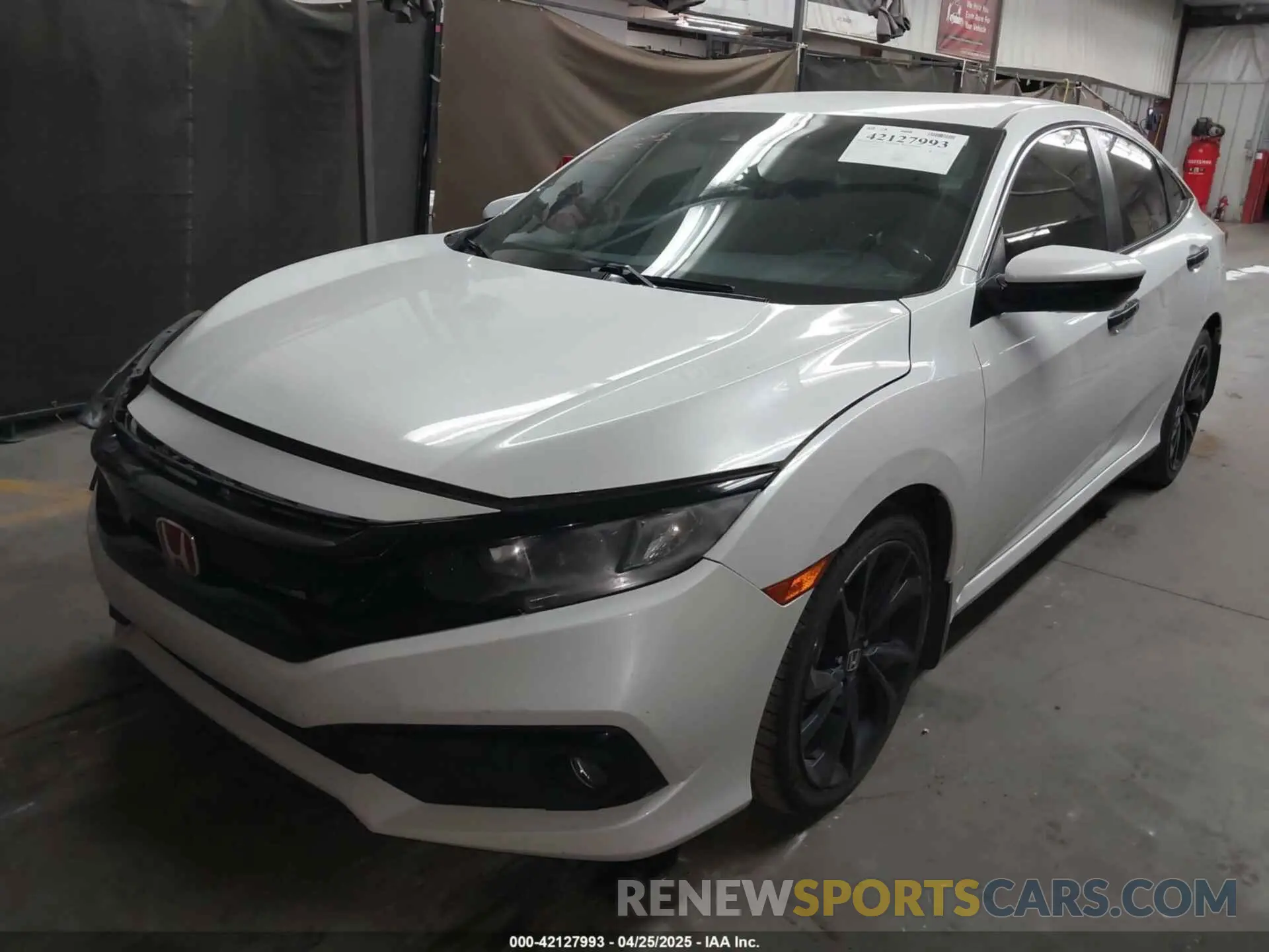 2 fotografías del automóvil dañado 19XFC2F86KE022749 HONDA CIVIC 2019