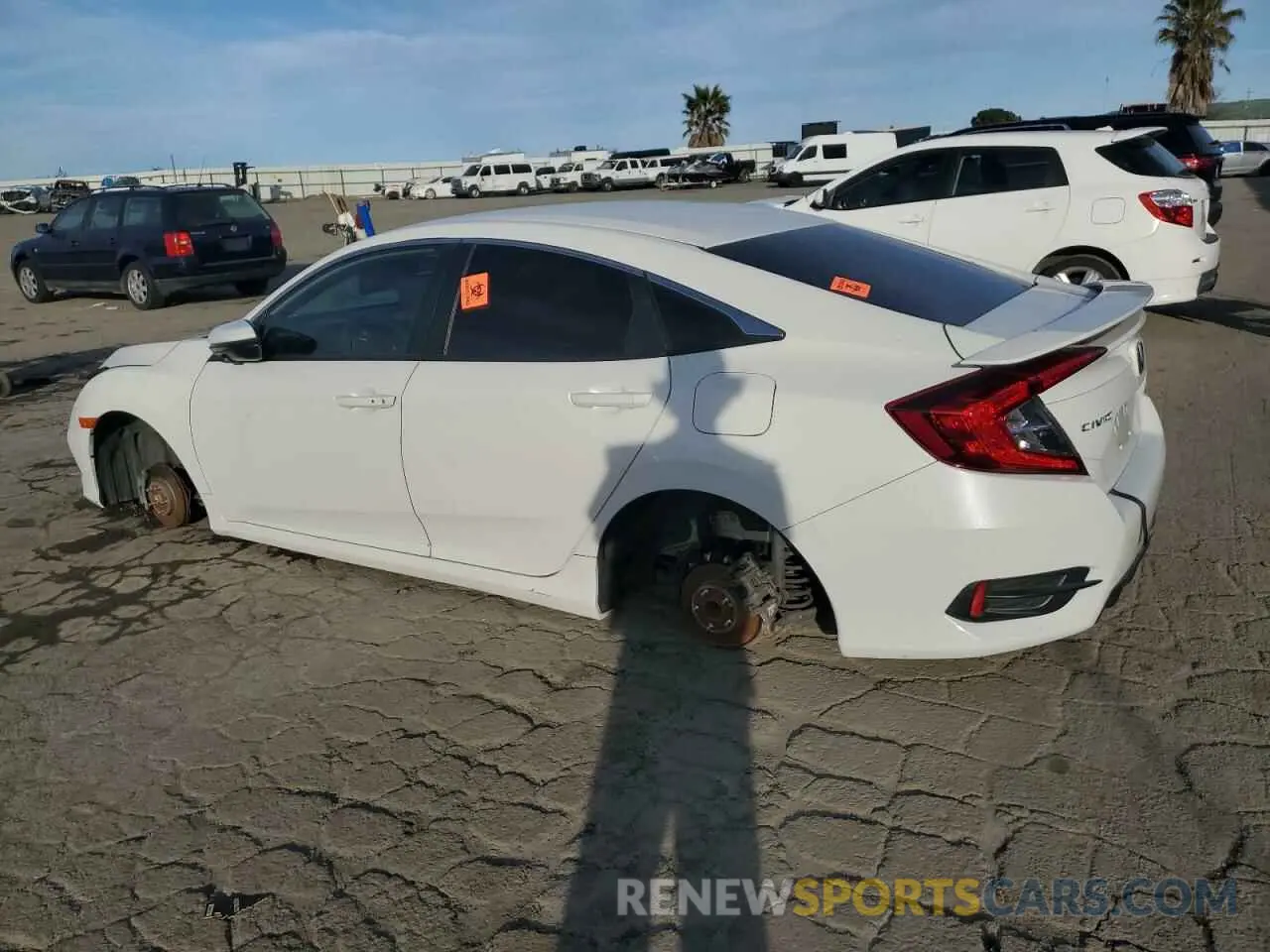 2 fotografías del automóvil dañado 19XFC2F87KE205609 HONDA CIVIC 2019