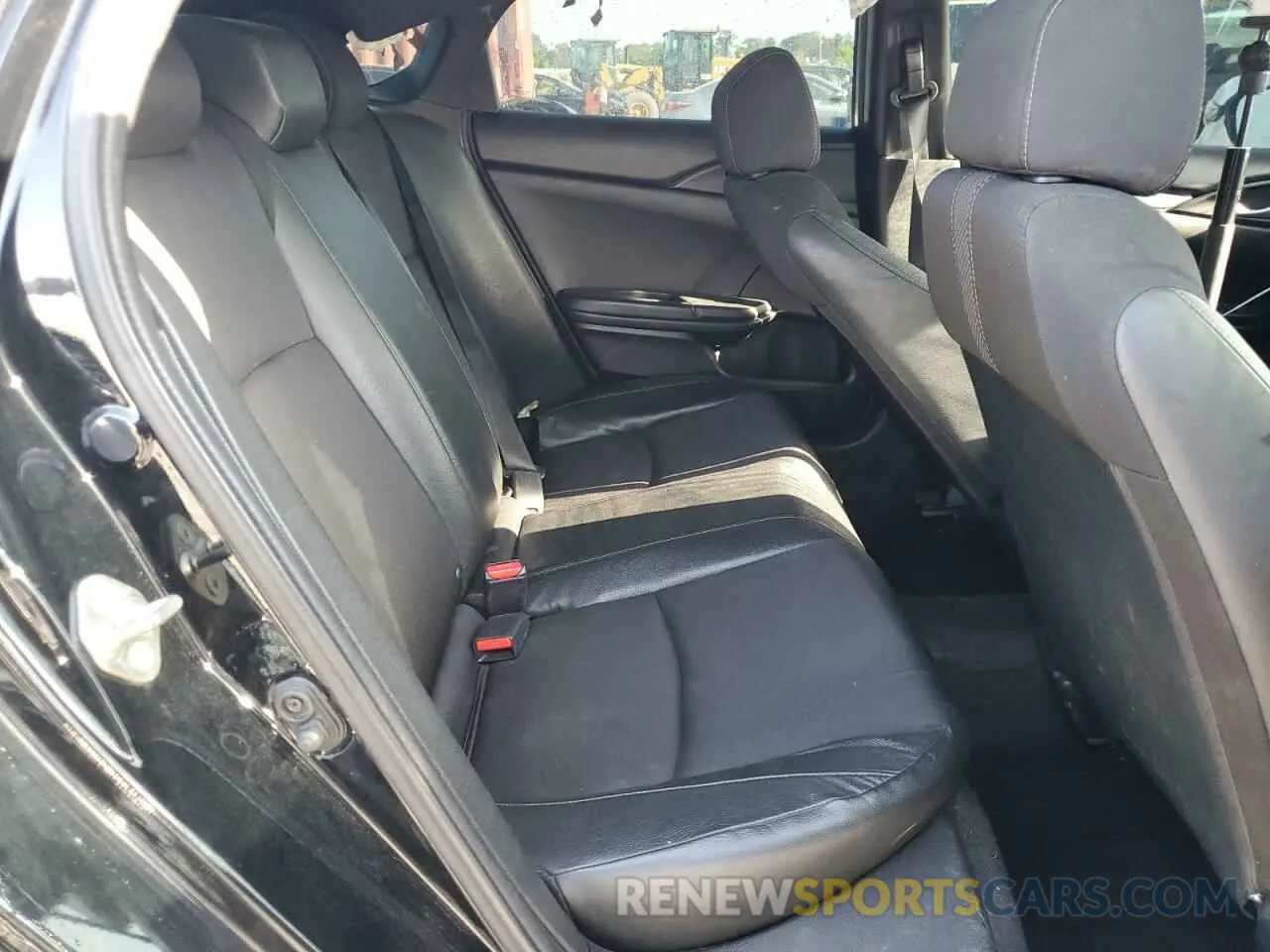 10 fotografías del automóvil dañado 19XFC2F88KE015317 HONDA CIVIC 2019