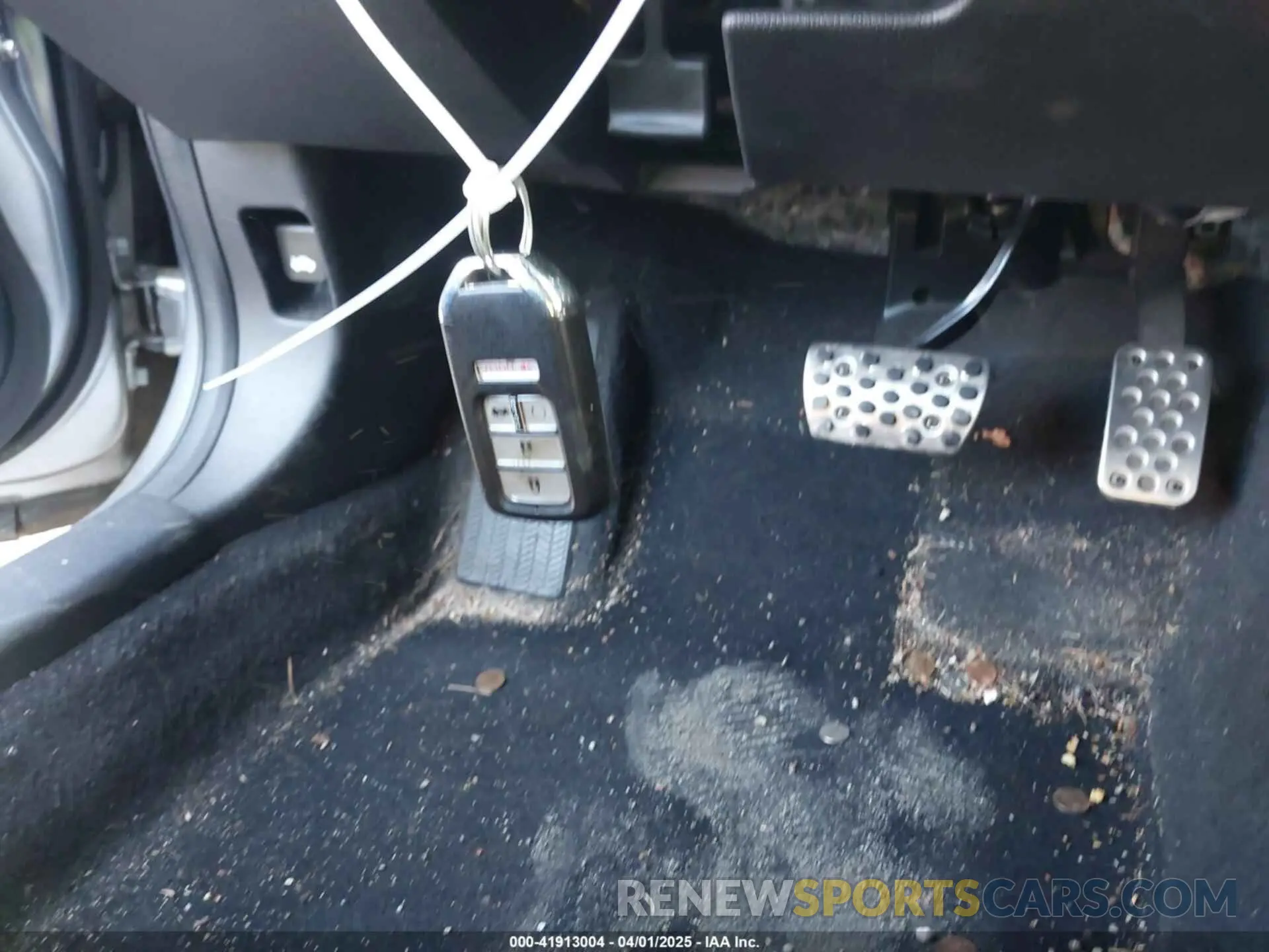 11 fotografías del automóvil dañado 19XFC2F88KE034868 HONDA CIVIC 2019