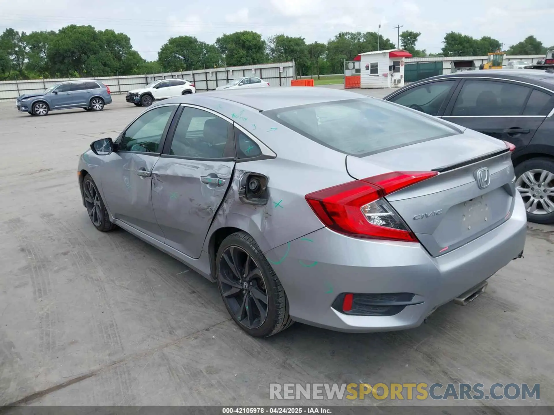 3 fotografías del automóvil dañado 19XFC2F8XKE012175 HONDA CIVIC 2019