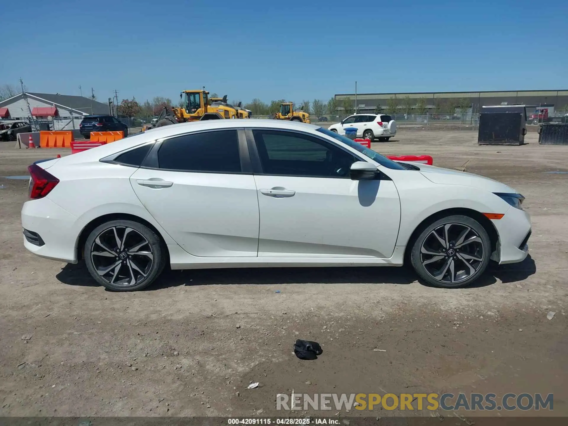 13 fotografías del automóvil dañado 19XFC2F8XKE026657 HONDA CIVIC 2019