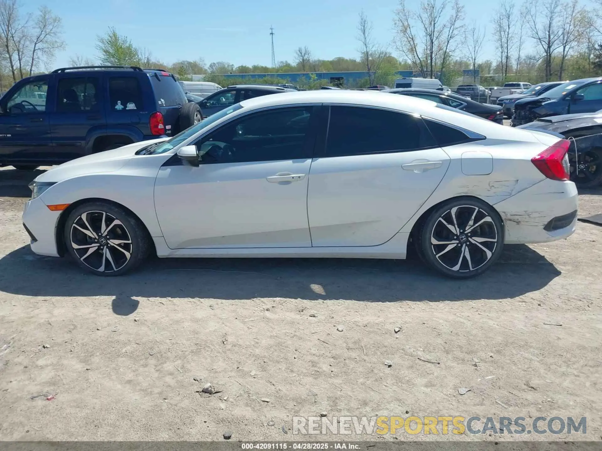 14 fotografías del automóvil dañado 19XFC2F8XKE026657 HONDA CIVIC 2019