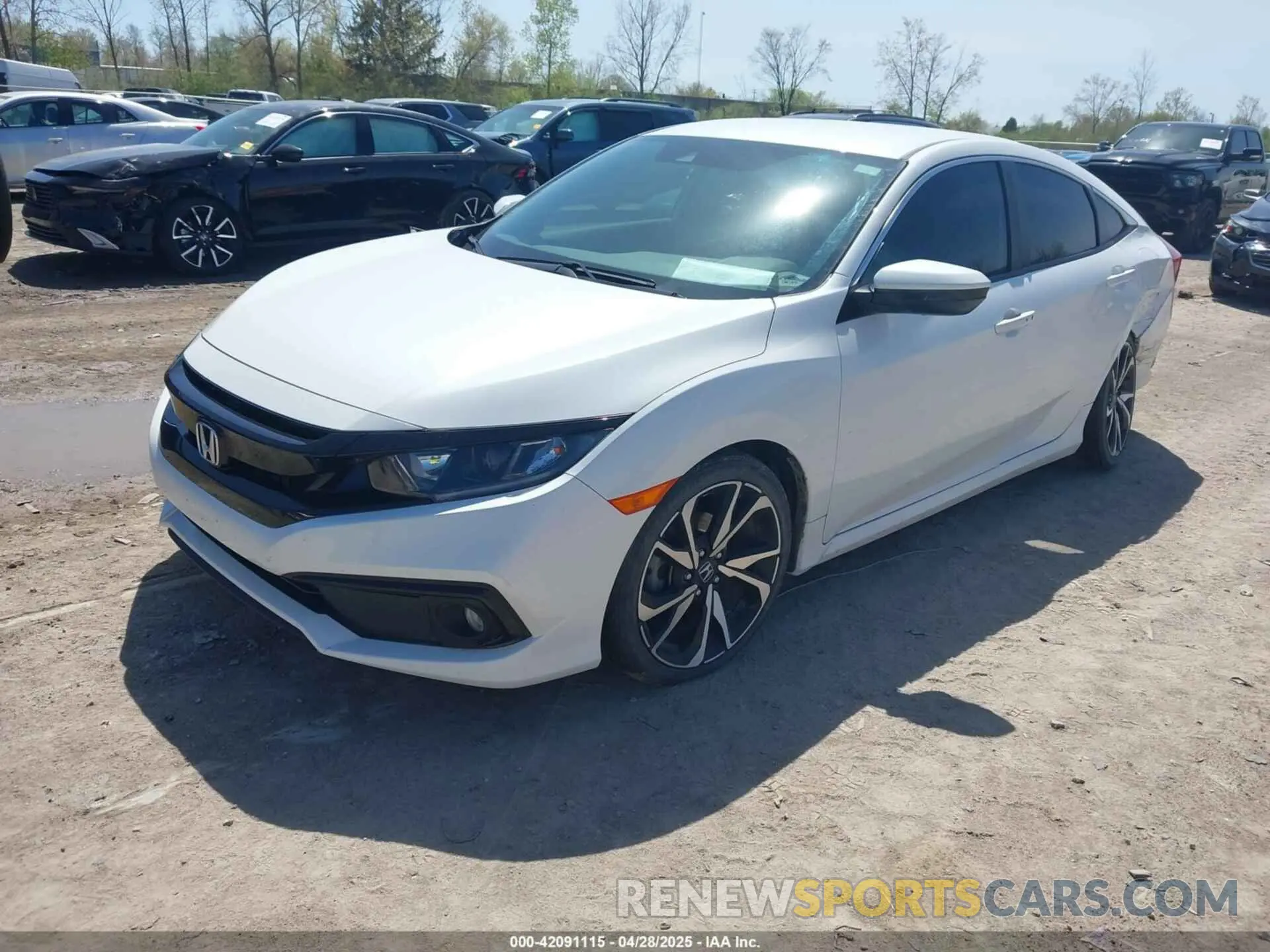 2 fotografías del automóvil dañado 19XFC2F8XKE026657 HONDA CIVIC 2019