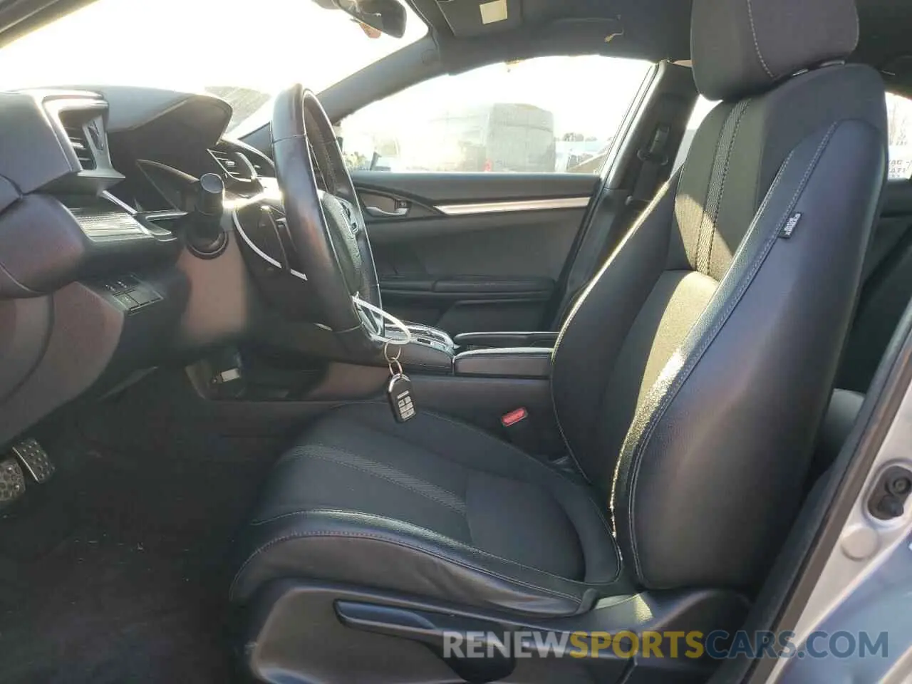 7 fotografías del automóvil dañado 19XFC2F8XKE213817 HONDA CIVIC 2019