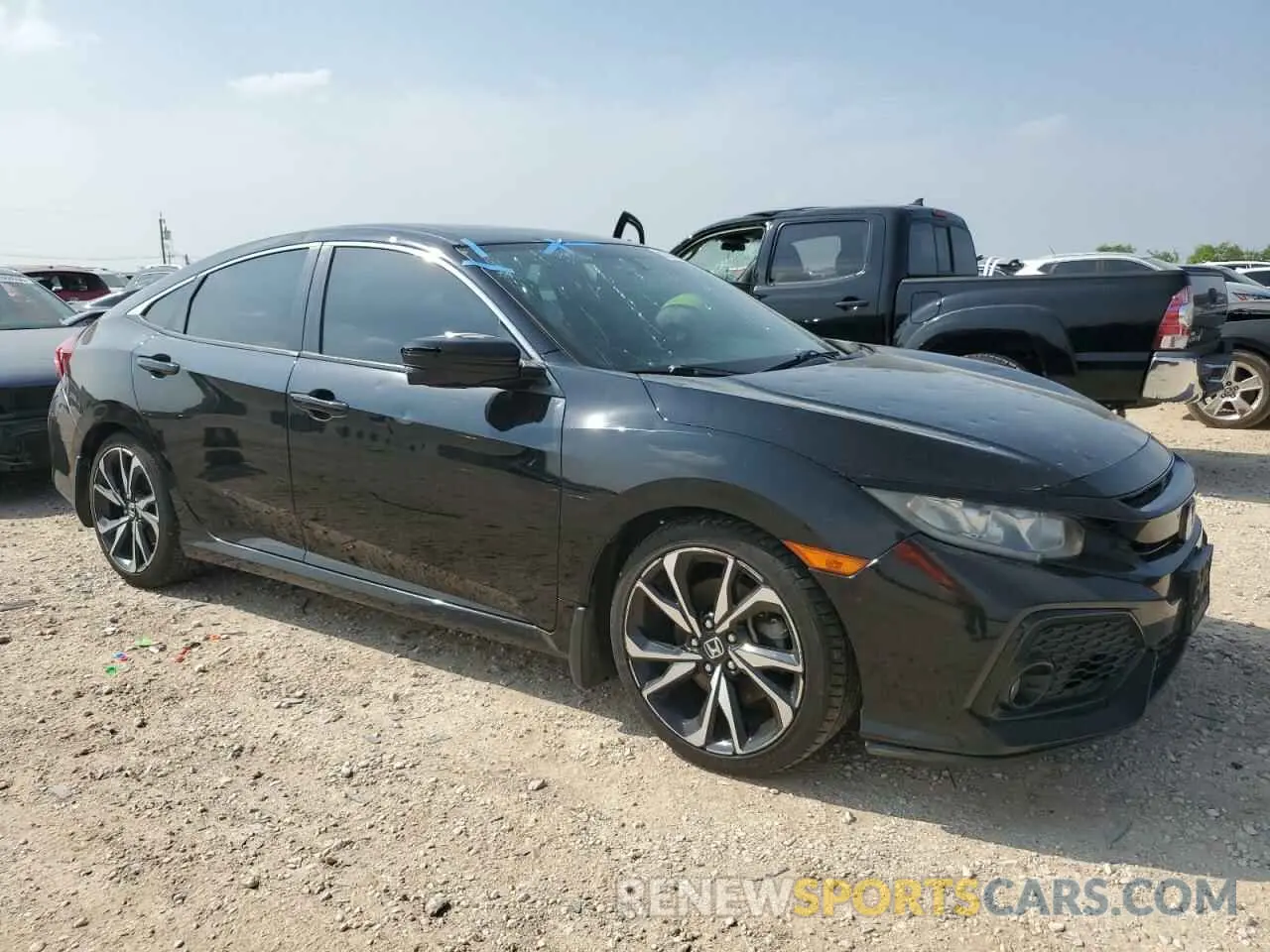 4 fotografías del automóvil dañado 2HGFC1E55KH705971 HONDA CIVIC 2019