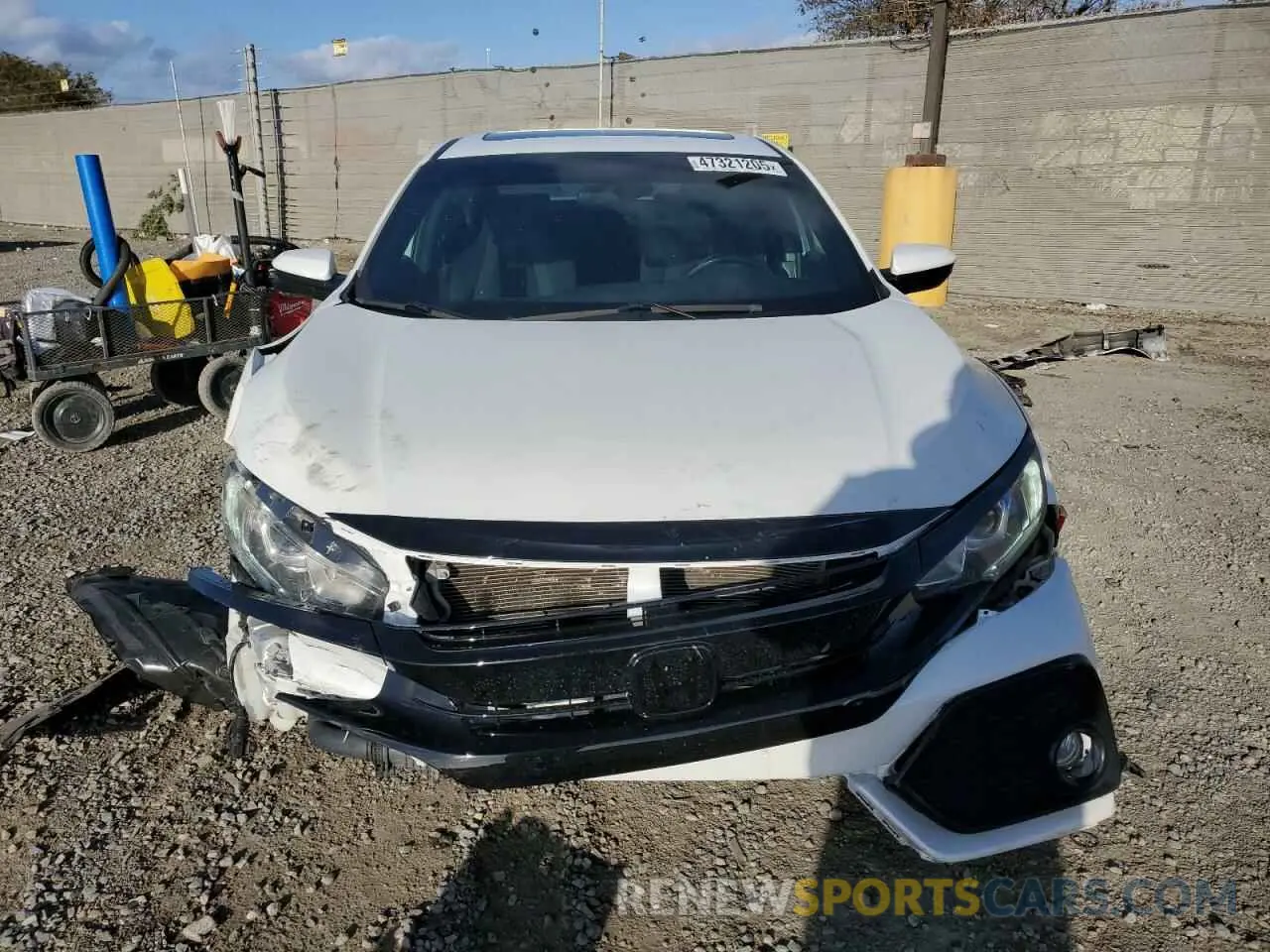 5 fotografías del automóvil dañado 2HGFC1E58KH705530 HONDA CIVIC 2019