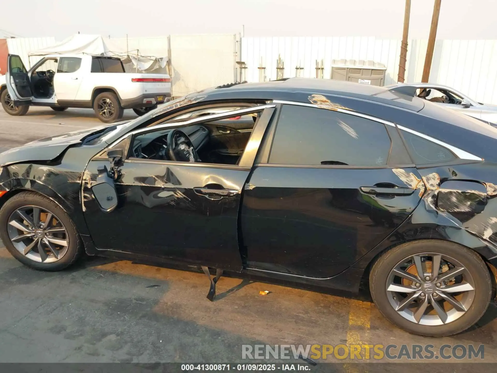 14 fotografías del automóvil dañado 2HGFC1F30KH651119 HONDA CIVIC 2019