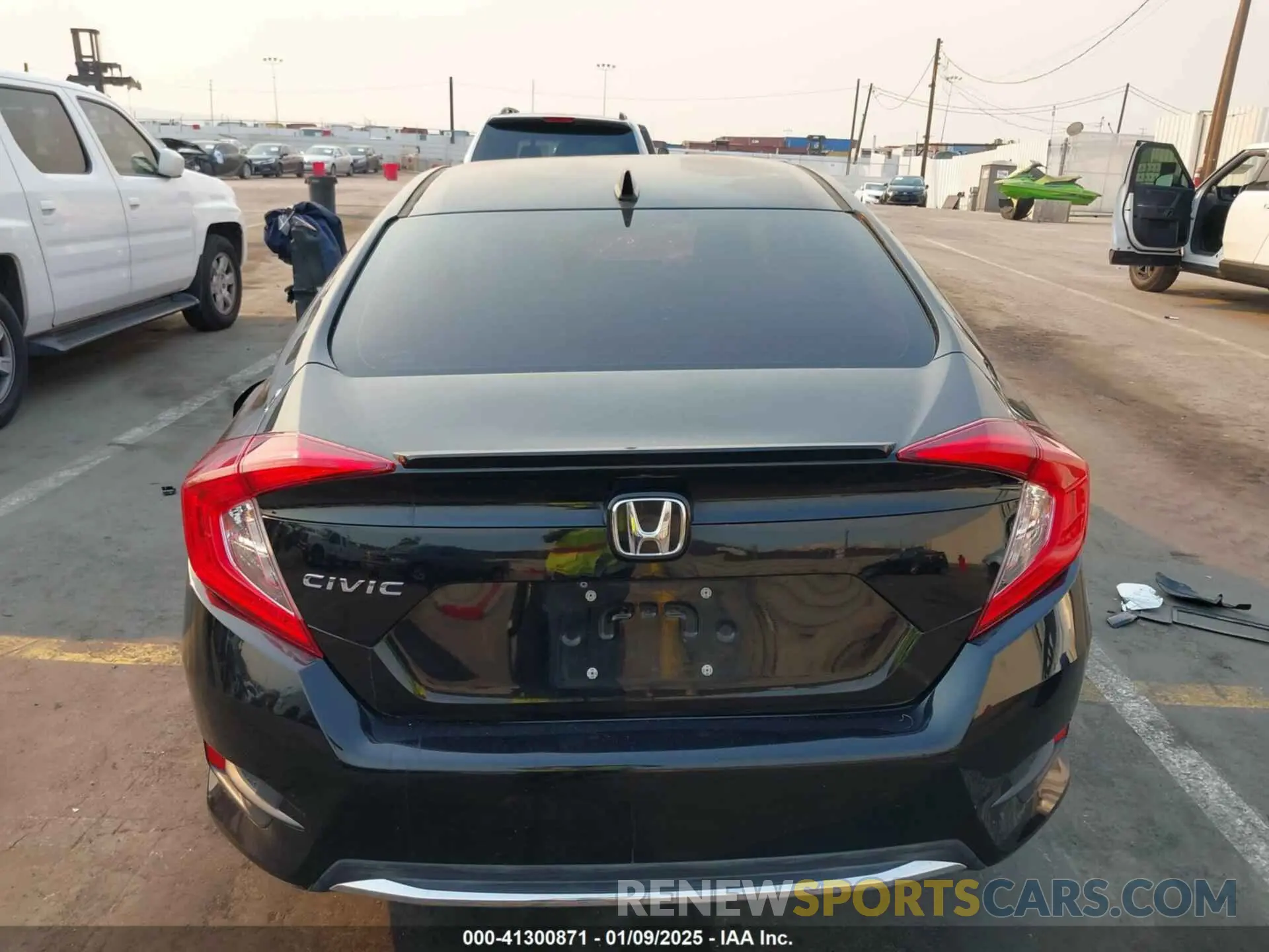 16 fotografías del automóvil dañado 2HGFC1F30KH651119 HONDA CIVIC 2019