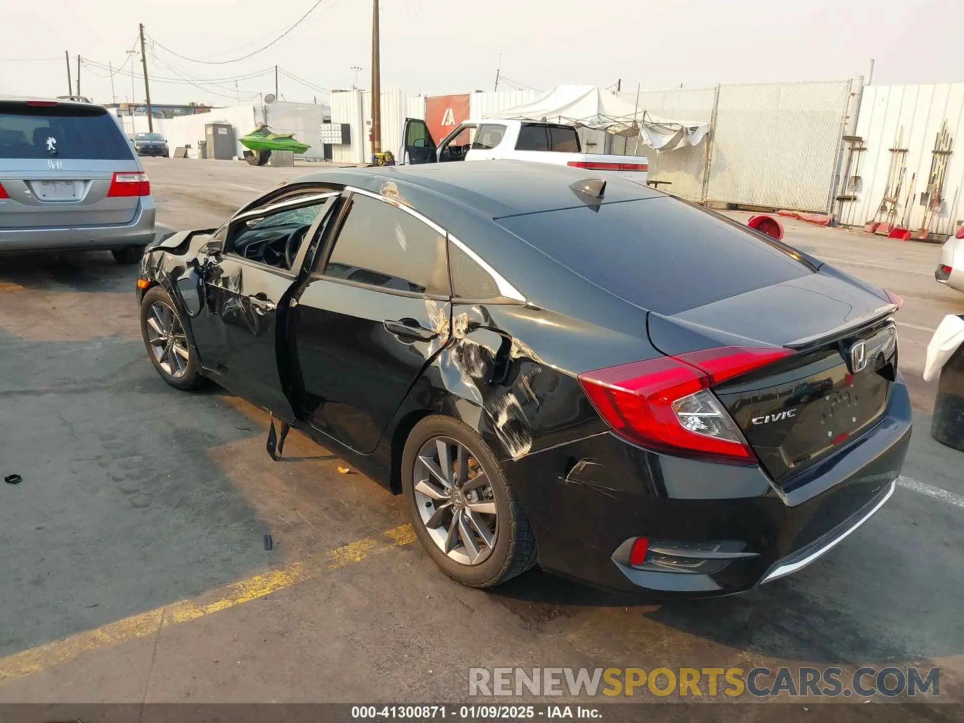 3 fotografías del automóvil dañado 2HGFC1F30KH651119 HONDA CIVIC 2019