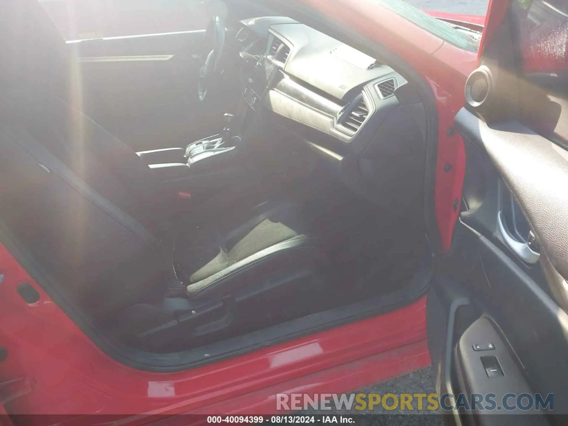 5 fotografías del automóvil dañado 2HGFC2E80KH552576 HONDA CIVIC 2019