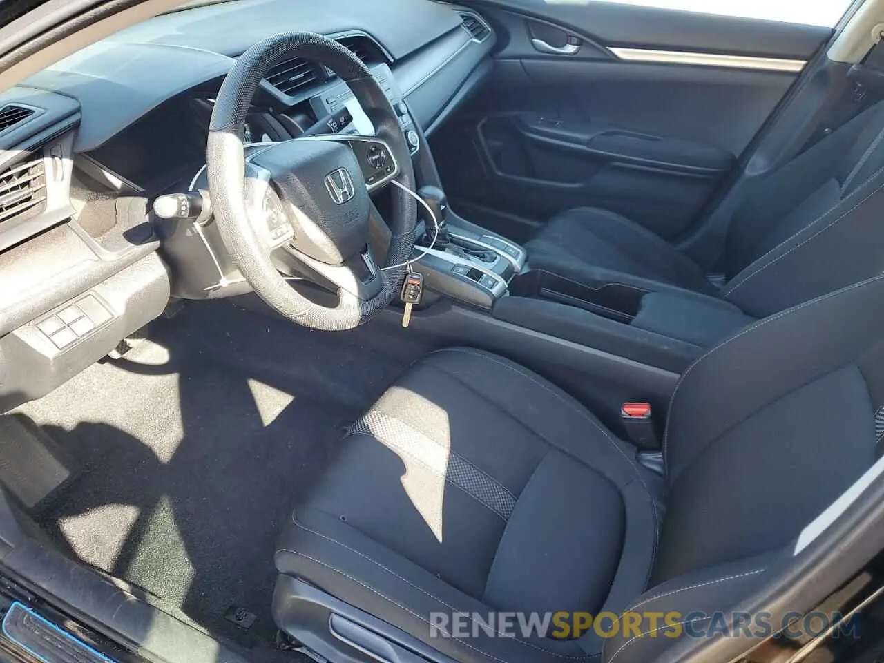 7 fotografías del automóvil dañado 2HGFC2F60KH517419 HONDA CIVIC 2019