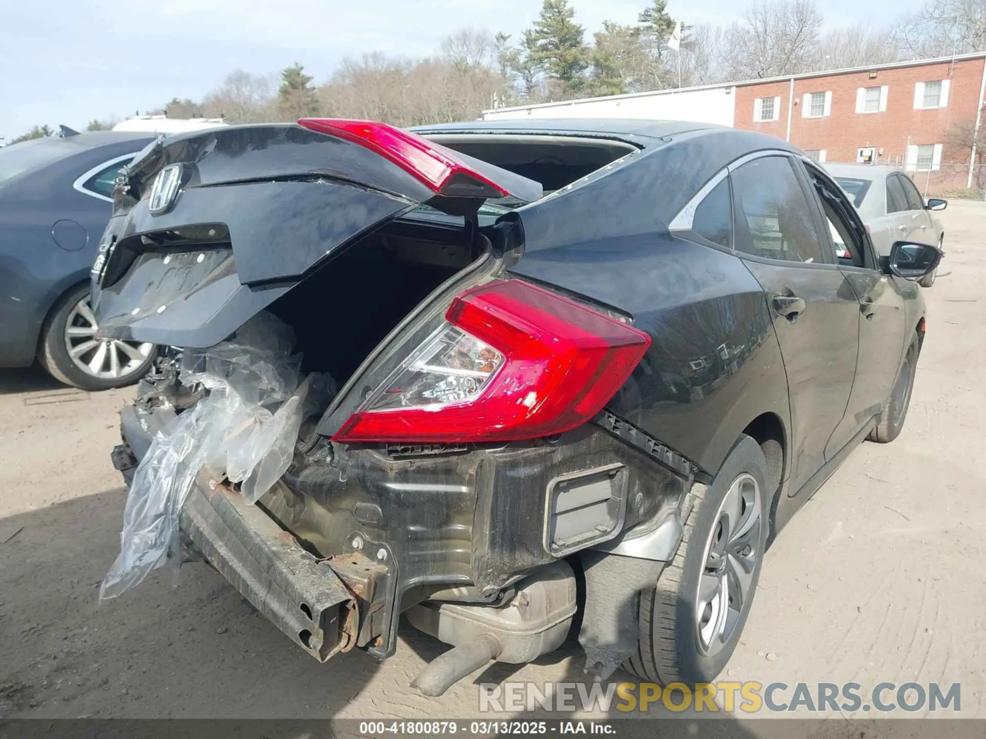 4 fotografías del automóvil dañado 2HGFC2F60KH550257 HONDA CIVIC 2019