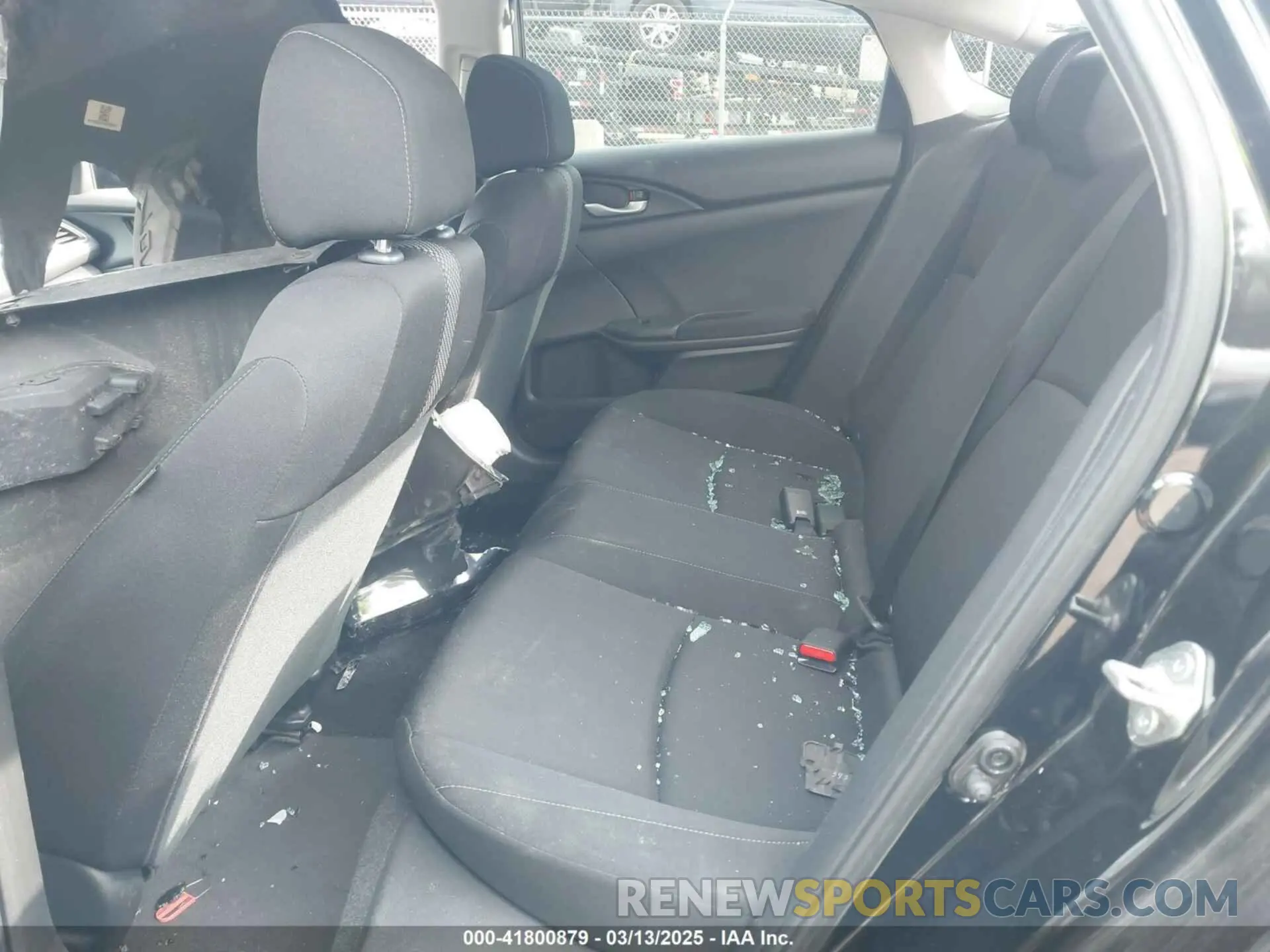 8 fotografías del automóvil dañado 2HGFC2F60KH550257 HONDA CIVIC 2019