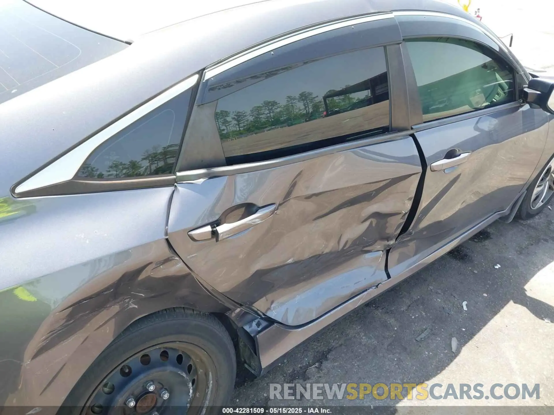 6 fotografías del automóvil dañado 2HGFC2F60KH596686 HONDA CIVIC 2019