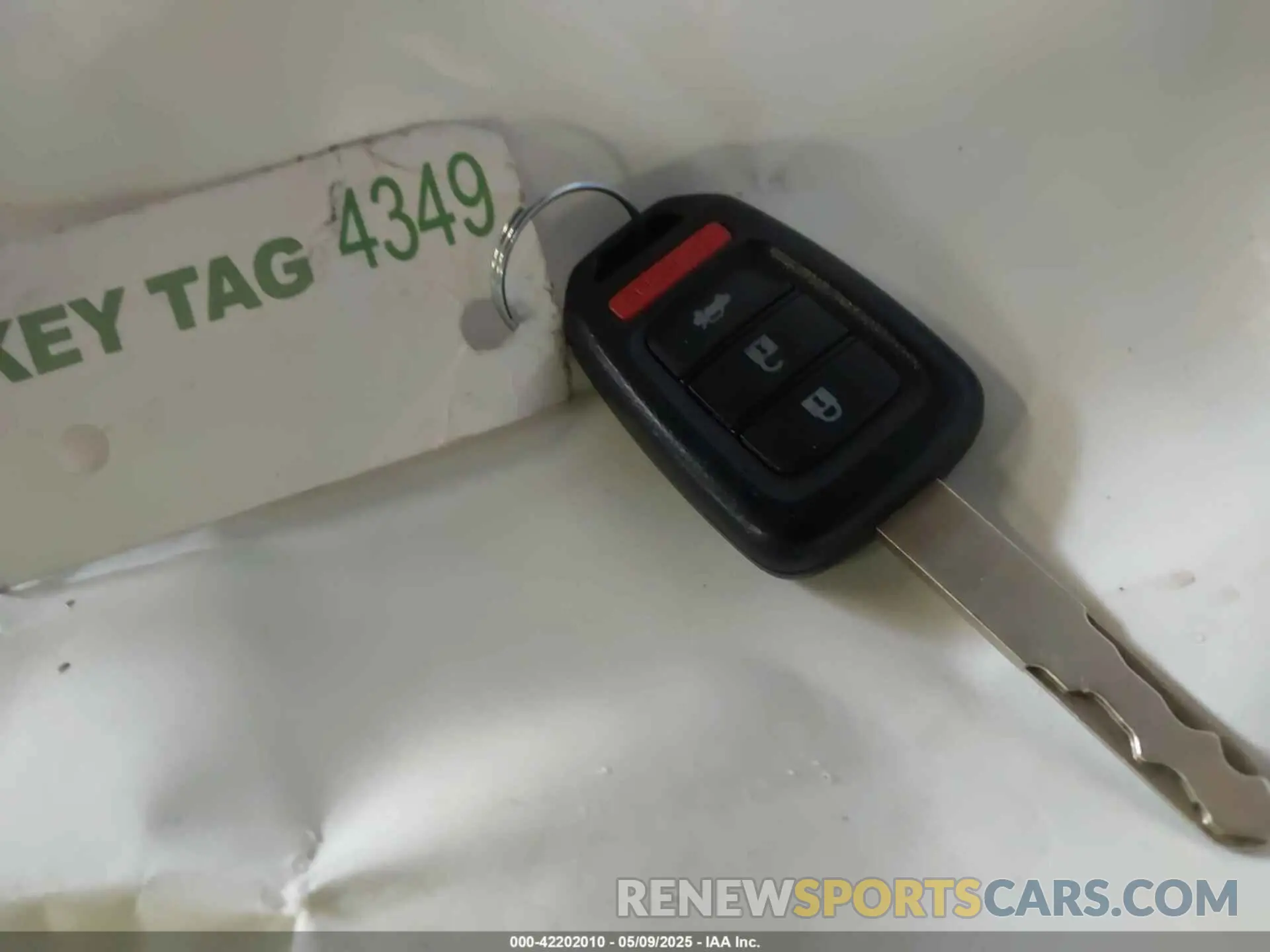 11 fotografías del automóvil dañado 2HGFC2F60KH599328 HONDA CIVIC 2019