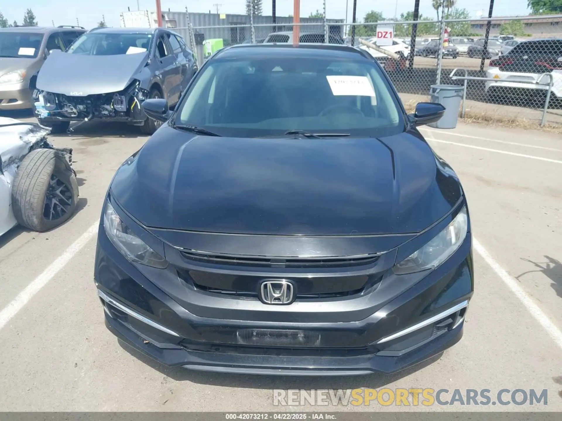 12 fotografías del automóvil dañado 2HGFC2F61KH510012 HONDA CIVIC 2019