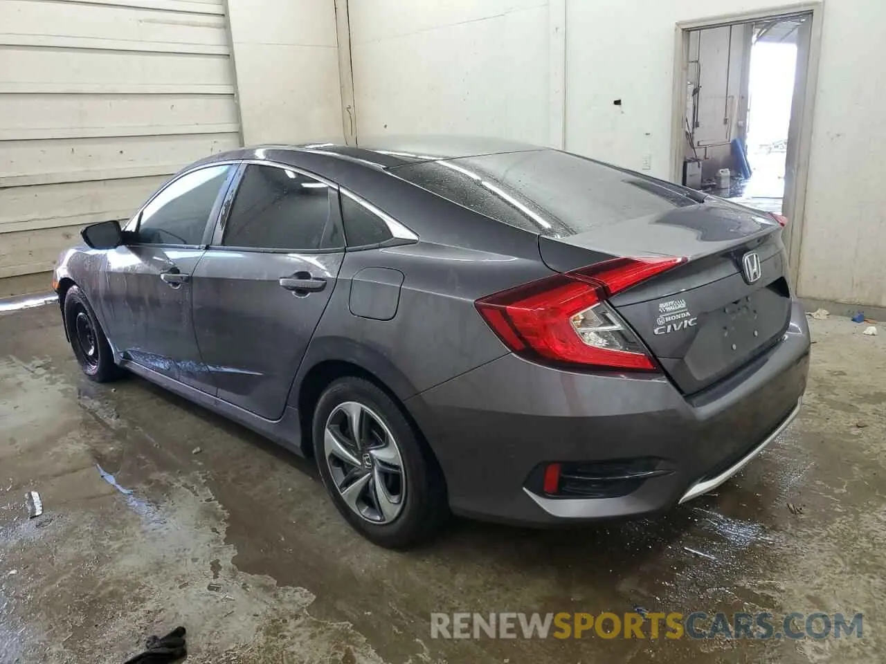 2 fotografías del automóvil dañado 2HGFC2F61KH573465 HONDA CIVIC 2019