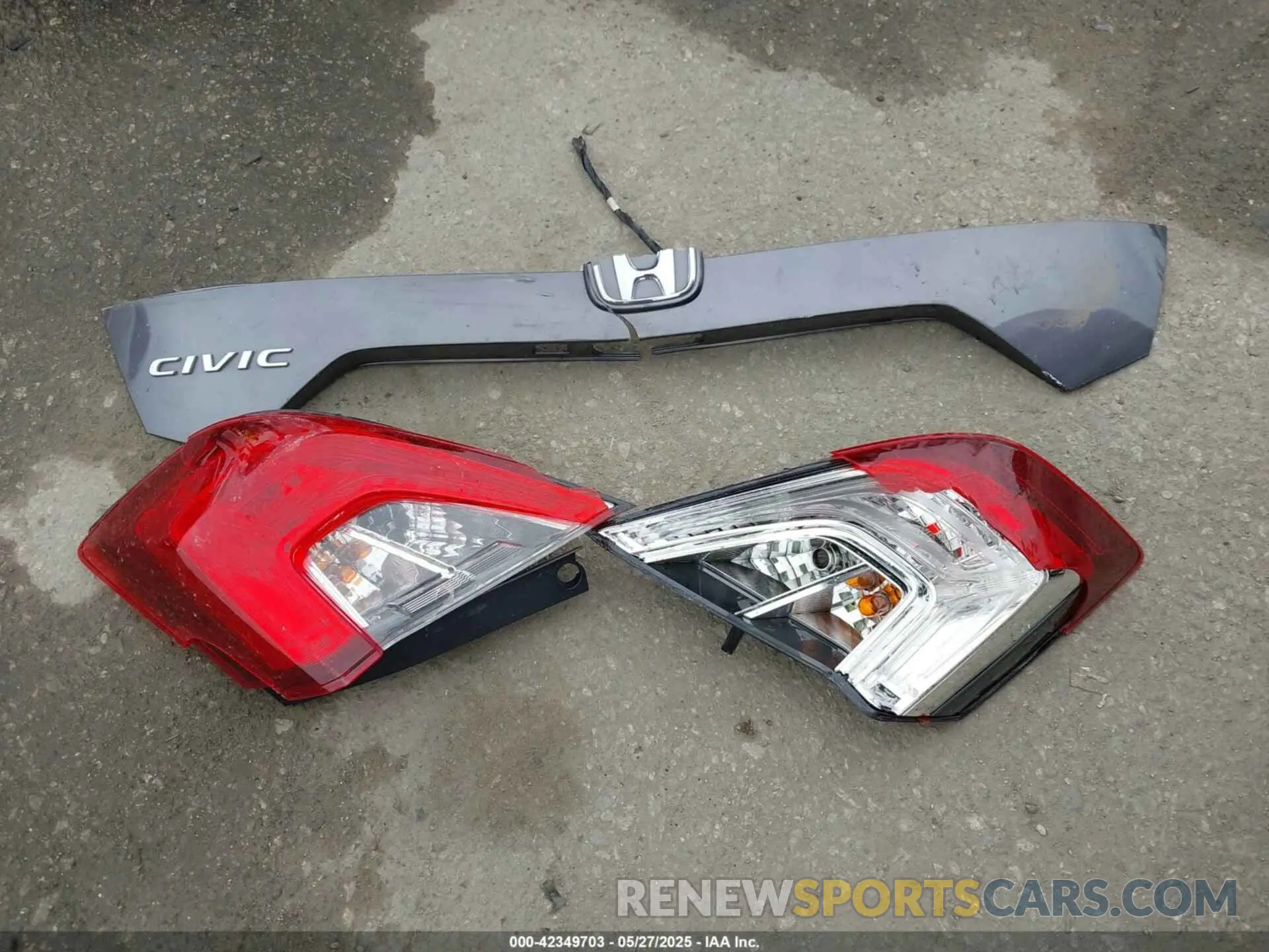 12 fotografías del automóvil dañado 2HGFC2F61KH590315 HONDA CIVIC 2019
