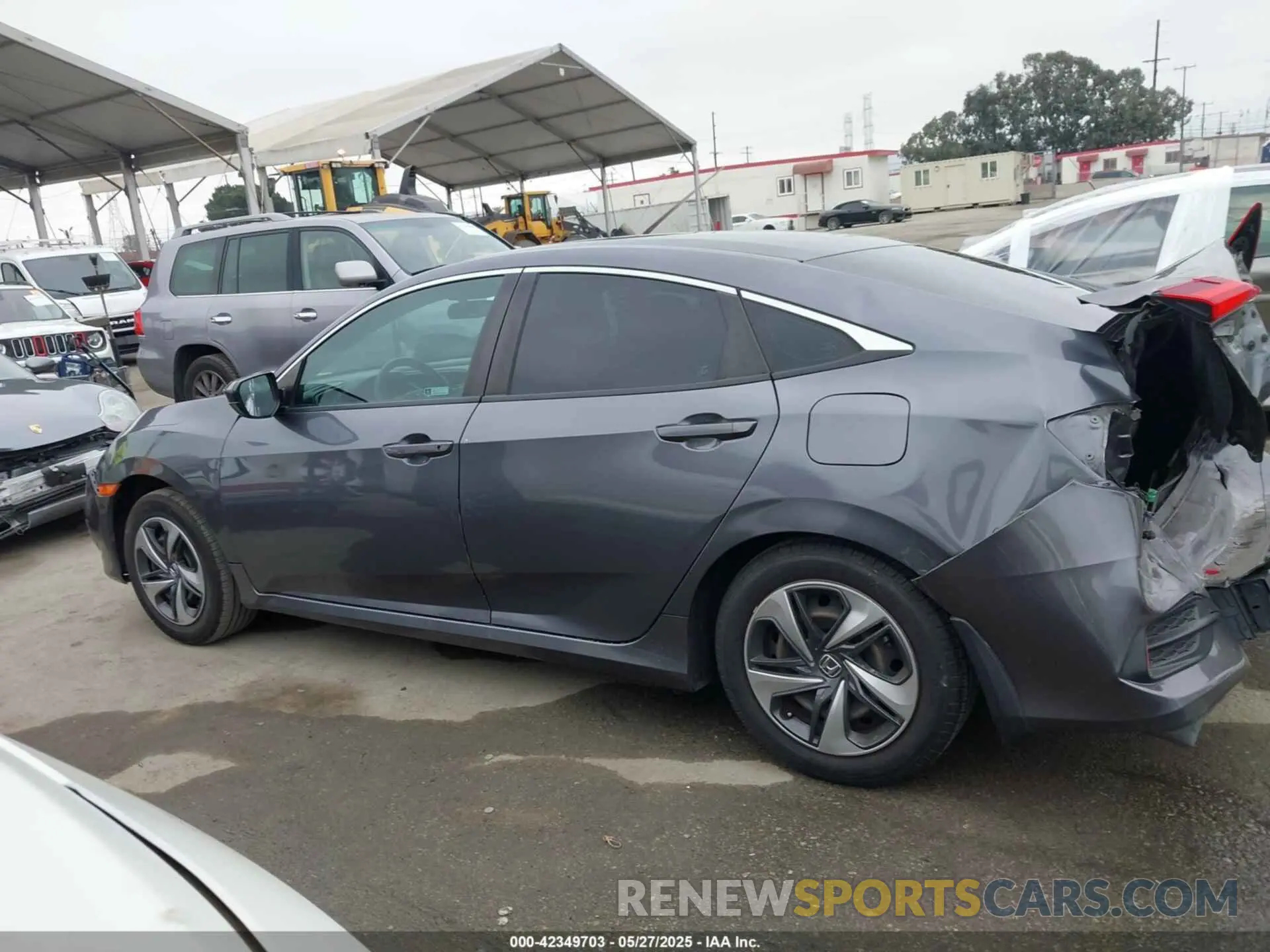 15 fotografías del automóvil dañado 2HGFC2F61KH590315 HONDA CIVIC 2019