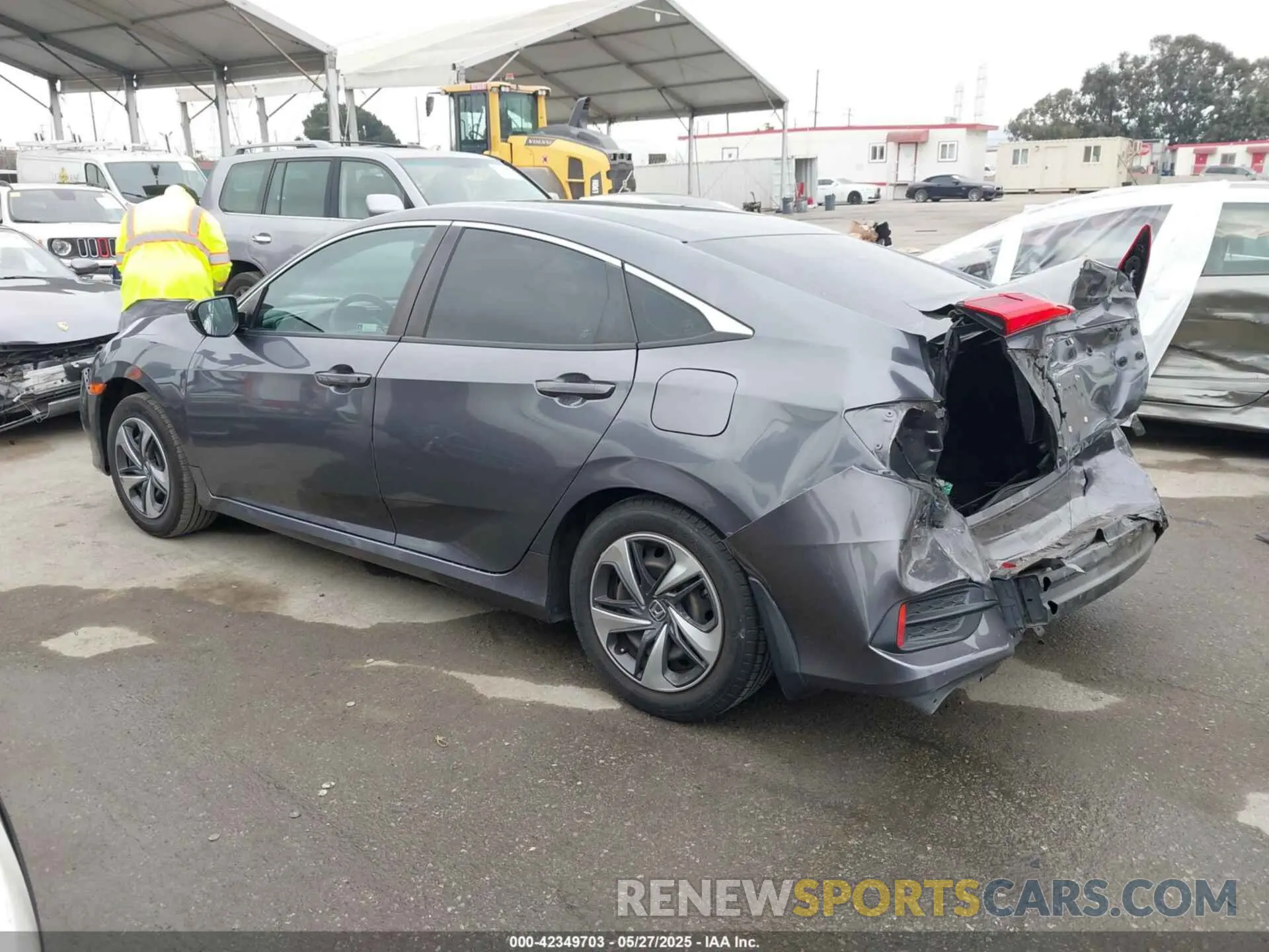 3 fotografías del automóvil dañado 2HGFC2F61KH590315 HONDA CIVIC 2019
