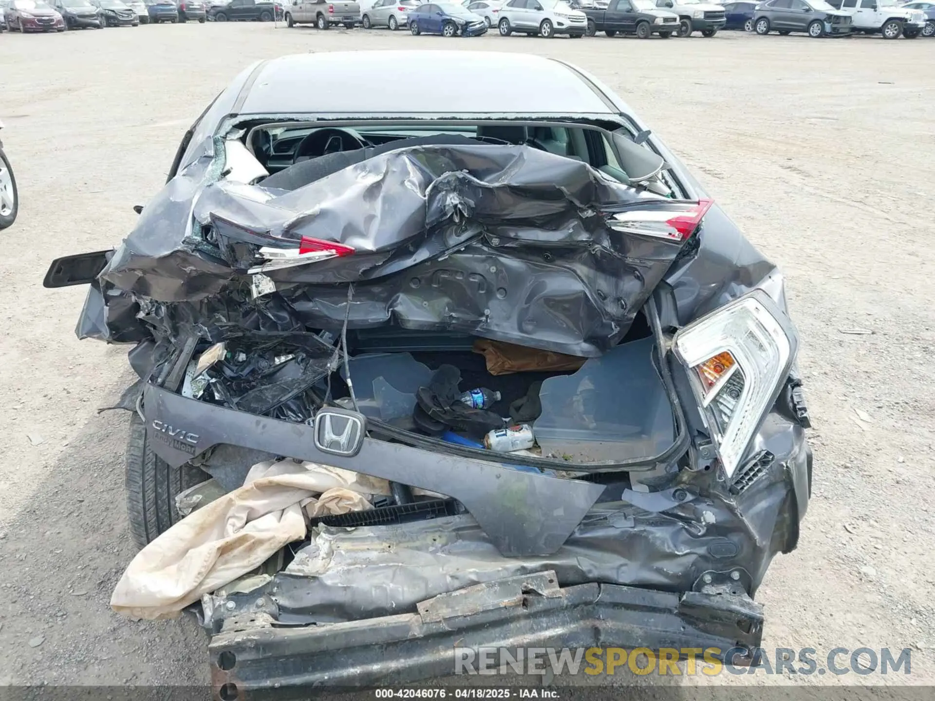 16 fotografías del automóvil dañado 2HGFC2F62KH552690 HONDA CIVIC 2019