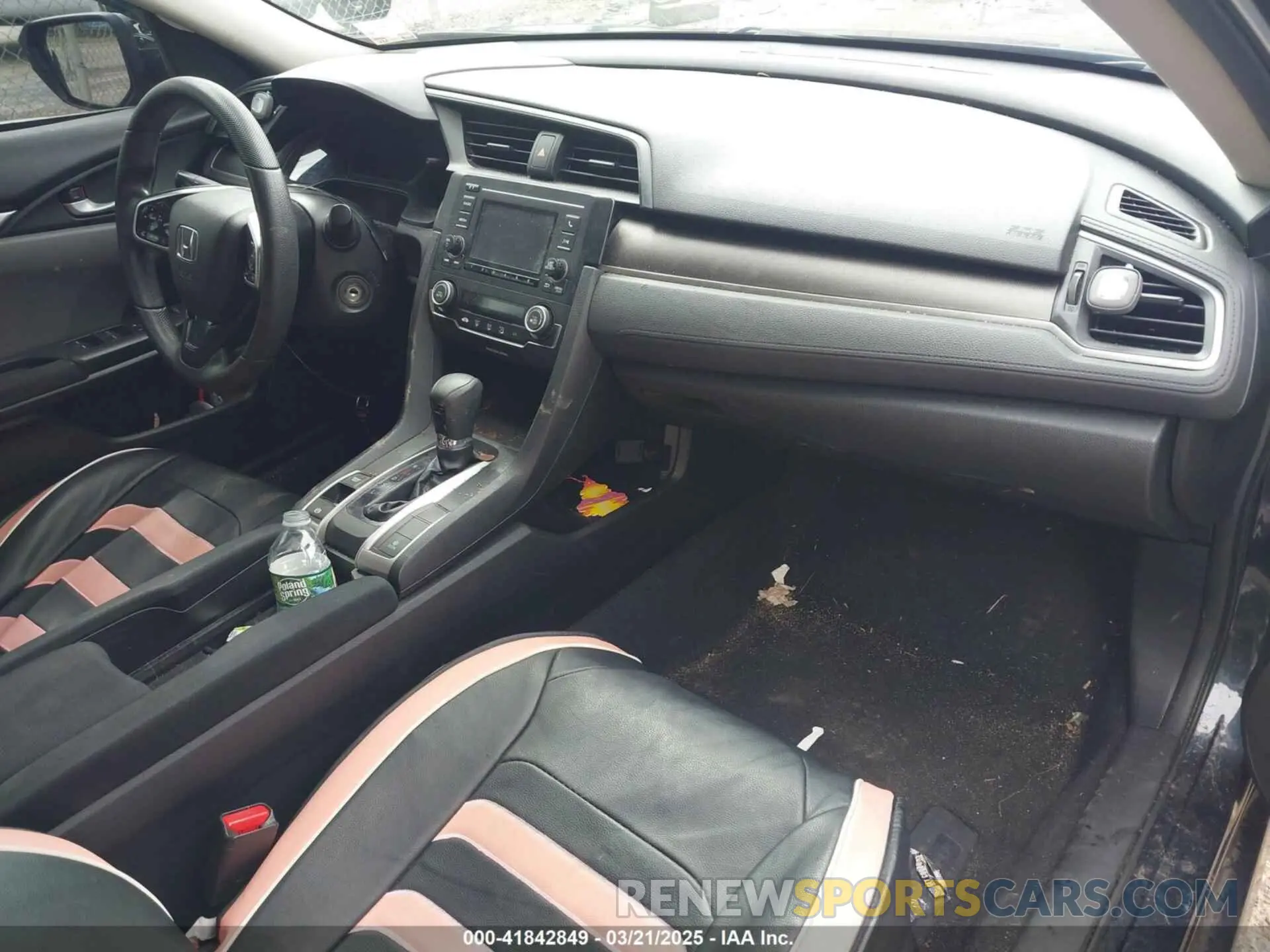 5 fotografías del automóvil dañado 2HGFC2F62KH584345 HONDA CIVIC 2019