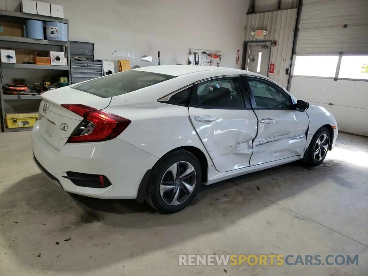 3 fotografías del automóvil dañado 2HGFC2F62KH592221 HONDA CIVIC 2019