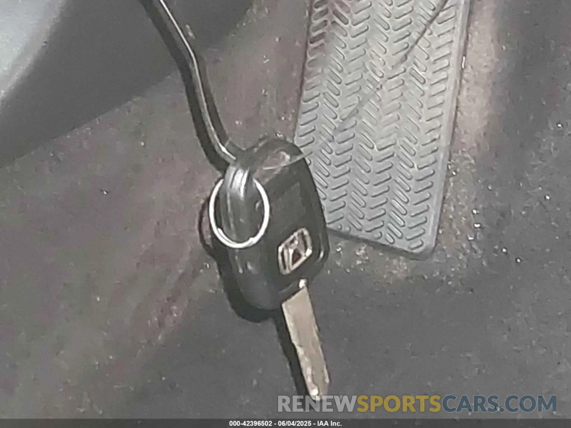 11 fotografías del automóvil dañado 2HGFC2F63KH506155 HONDA CIVIC 2019