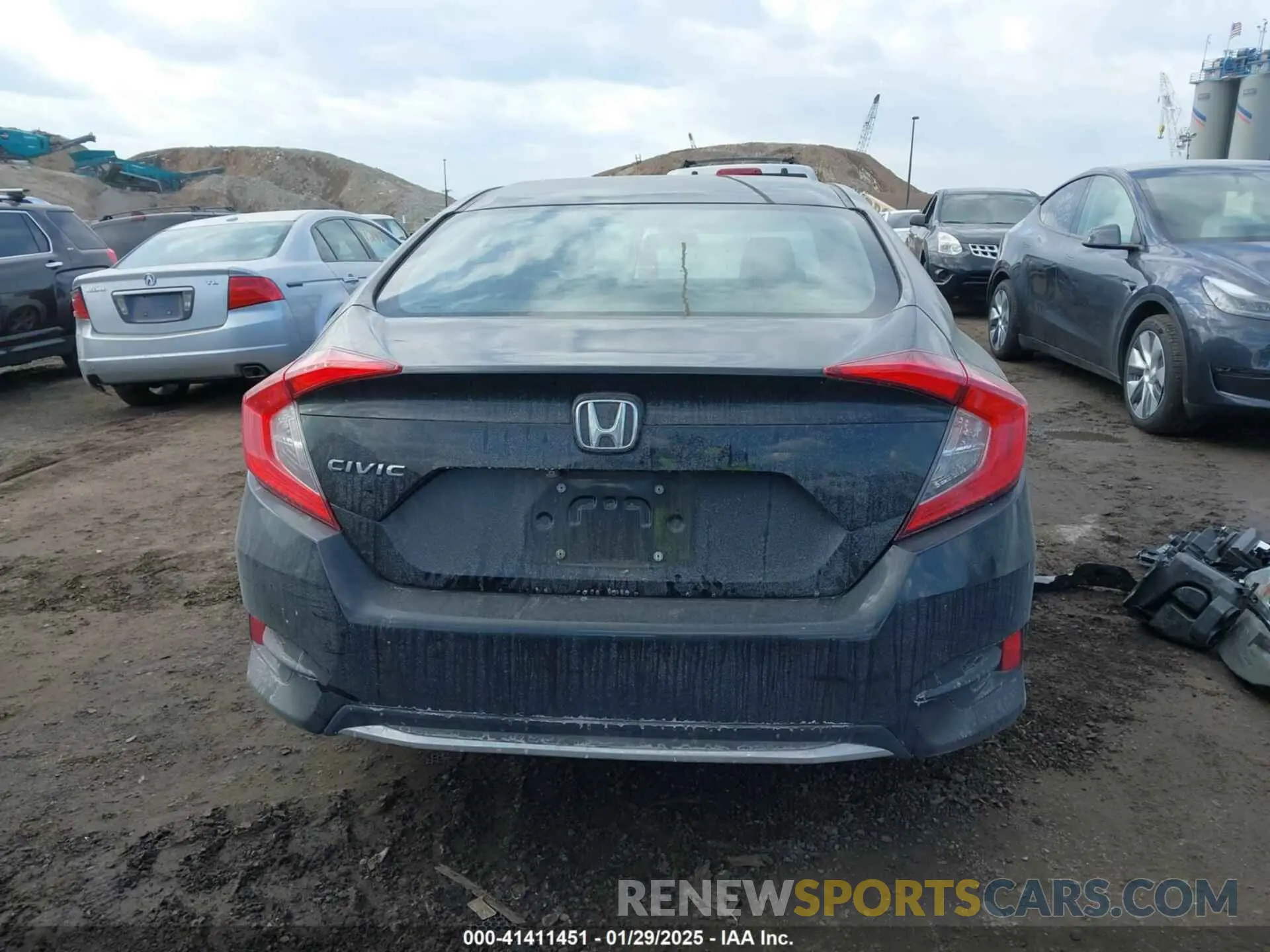 17 fotografías del automóvil dañado 2HGFC2F63KH541214 HONDA CIVIC 2019