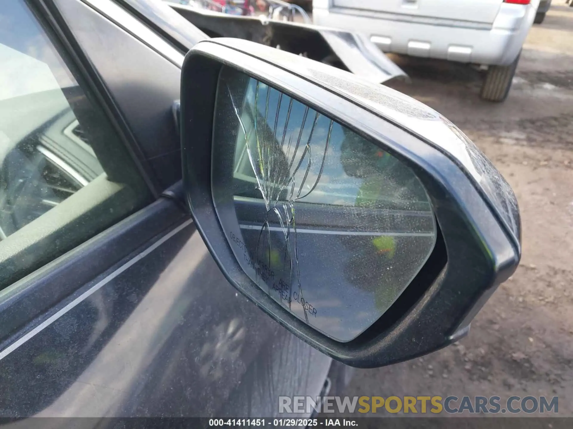 20 fotografías del automóvil dañado 2HGFC2F63KH541214 HONDA CIVIC 2019