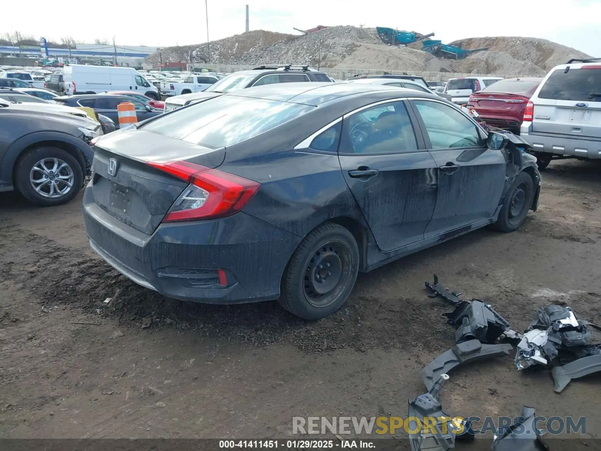4 fotografías del automóvil dañado 2HGFC2F63KH541214 HONDA CIVIC 2019