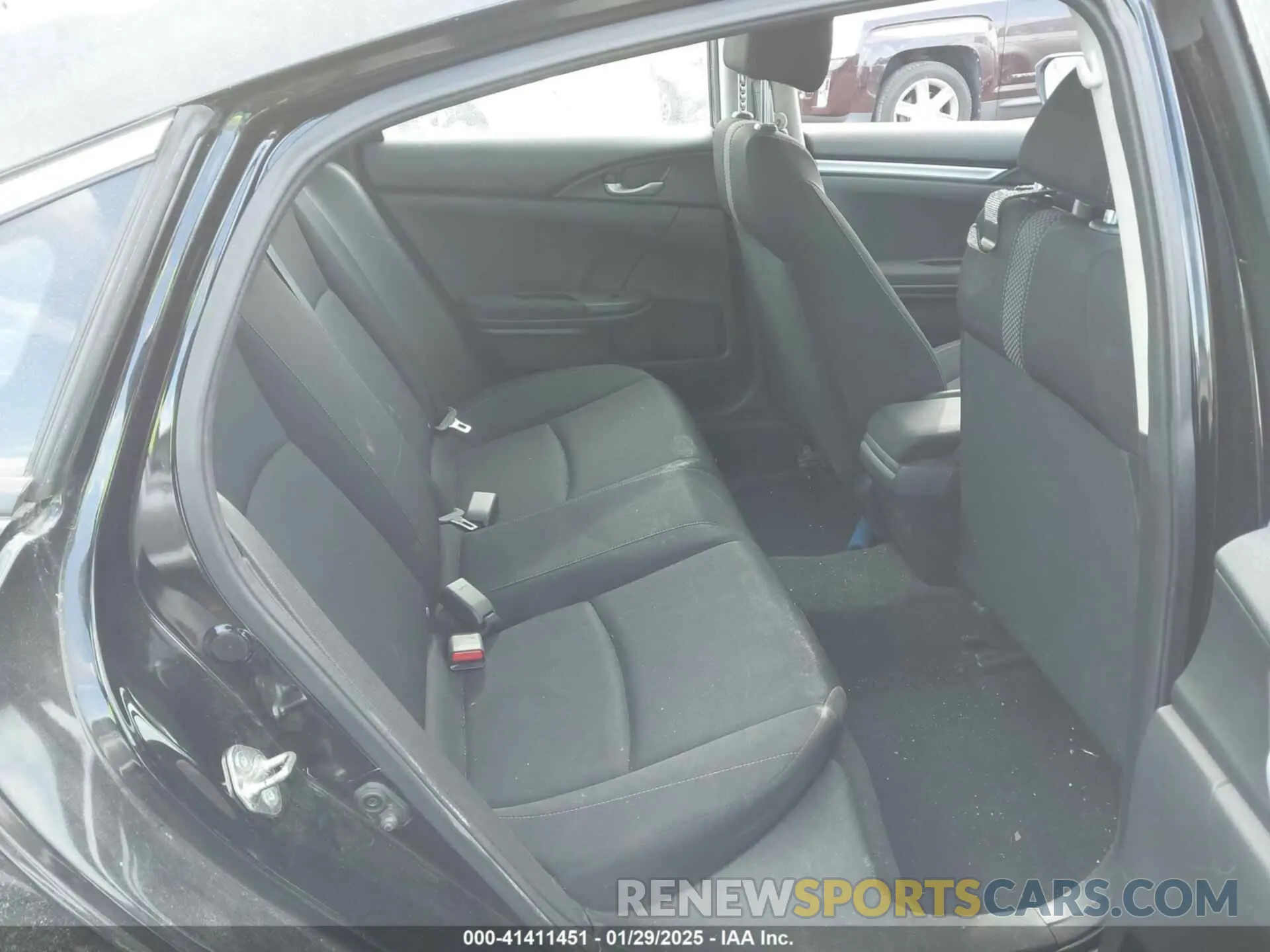 8 fotografías del automóvil dañado 2HGFC2F63KH541214 HONDA CIVIC 2019