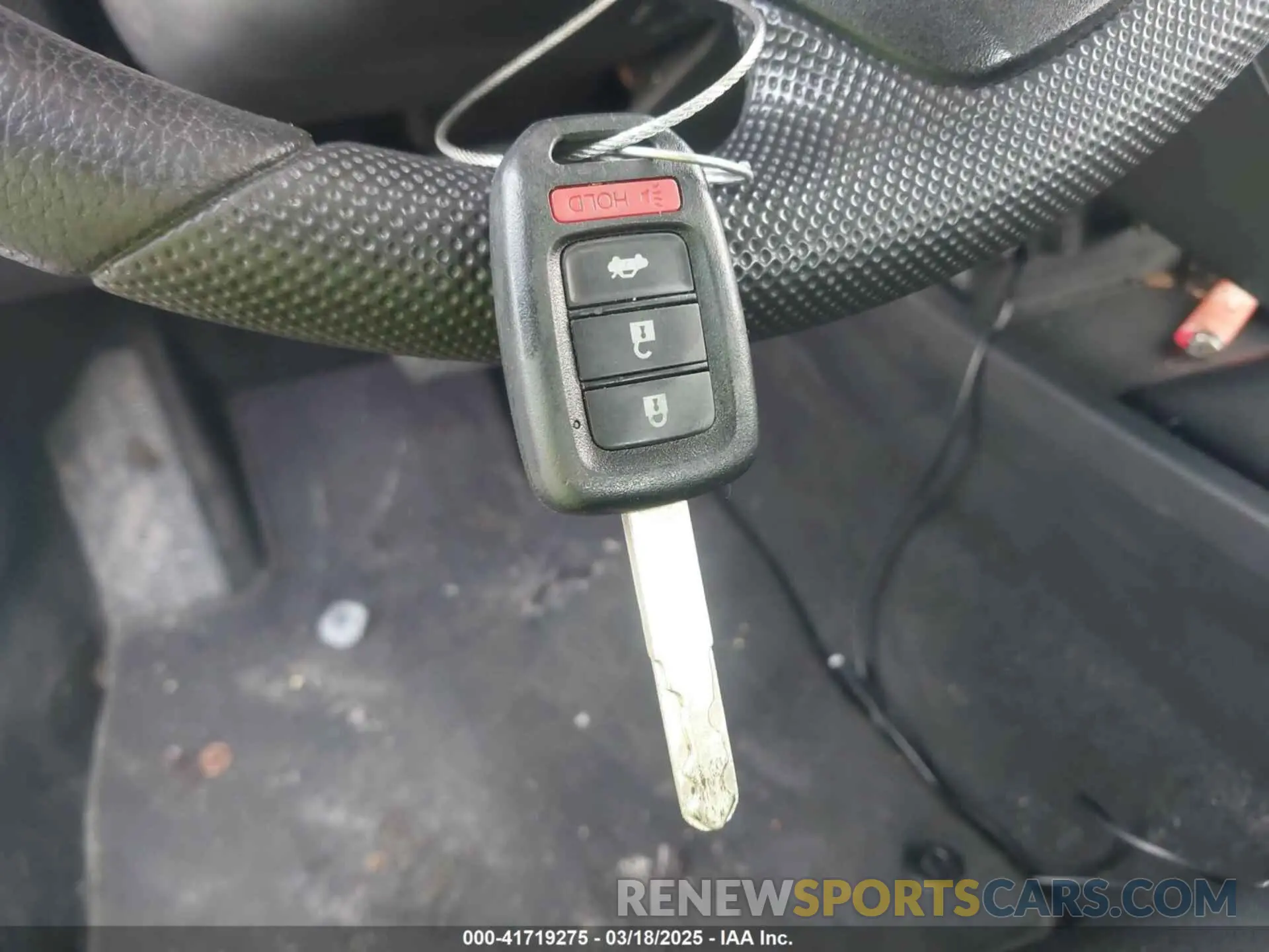 11 fotografías del automóvil dañado 2HGFC2F64KH518735 HONDA CIVIC 2019