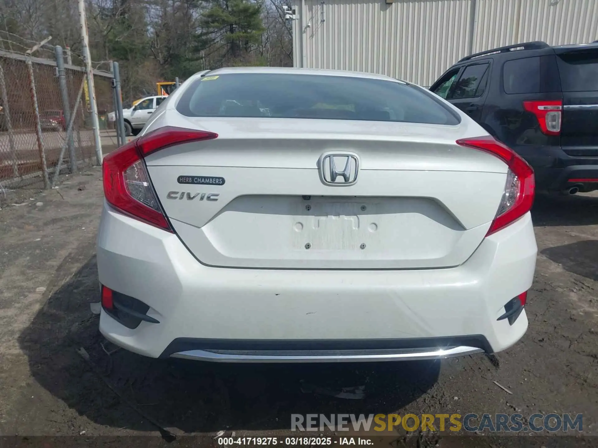16 fotografías del automóvil dañado 2HGFC2F64KH518735 HONDA CIVIC 2019