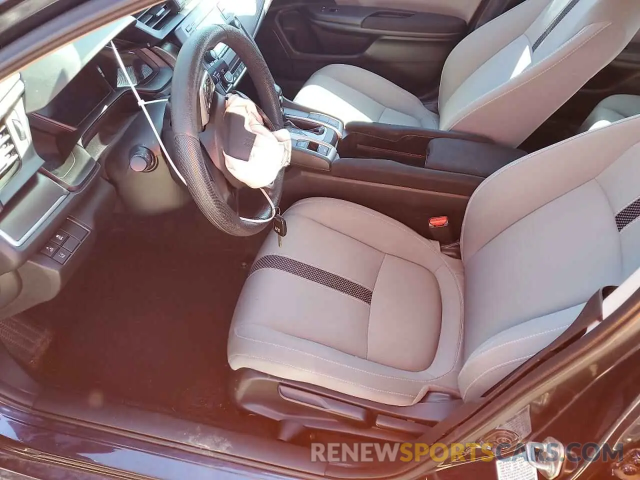 7 fotografías del automóvil dañado 2HGFC2F65KH525466 HONDA CIVIC 2019