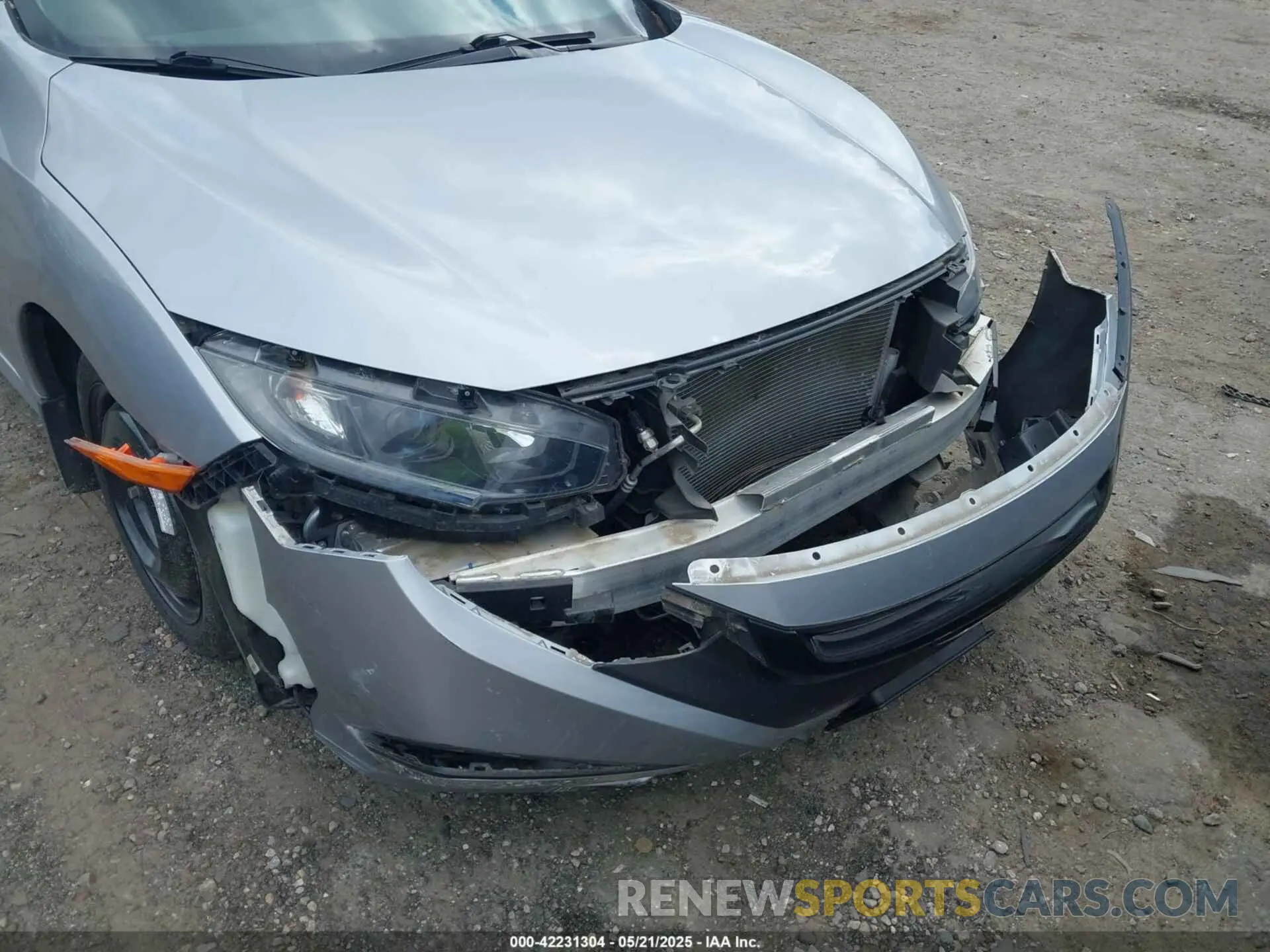 18 fotografías del automóvil dañado 2HGFC2F65KH548777 HONDA CIVIC 2019