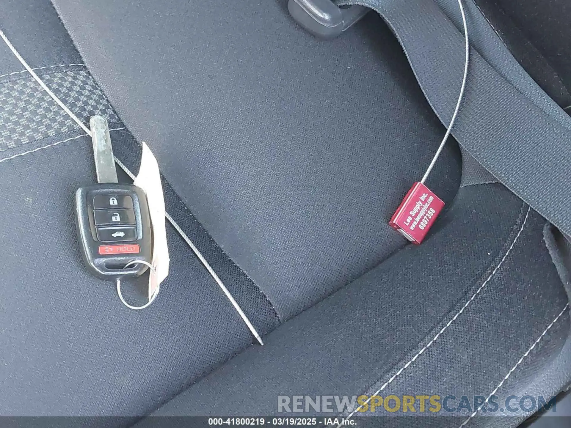 11 fotografías del automóvil dañado 2HGFC2F65KH561027 HONDA CIVIC 2019