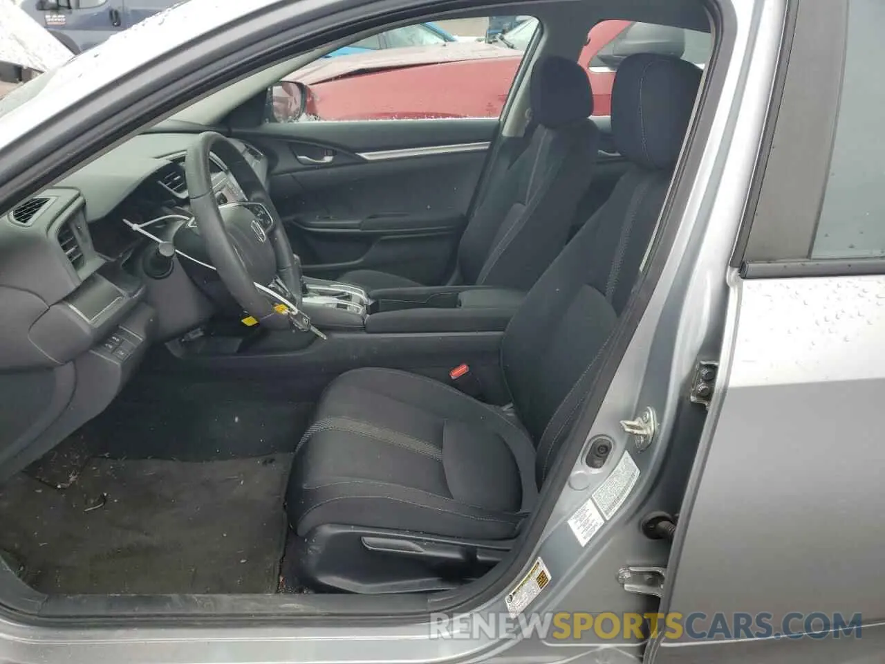 7 fotografías del automóvil dañado 2HGFC2F65KH604930 HONDA CIVIC 2019